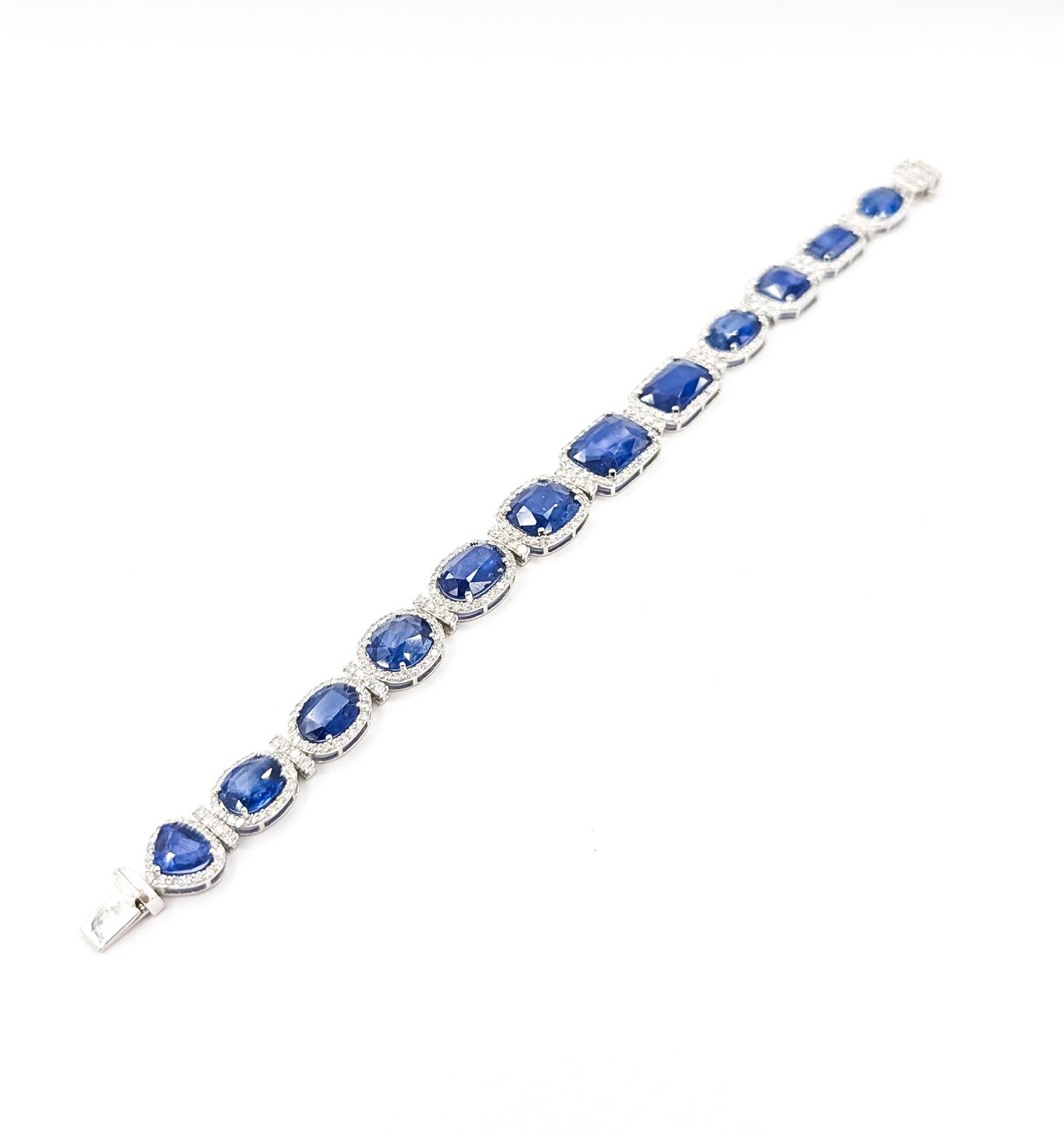 Pulsera intemporal con halo de zafiro en platino en venta 2