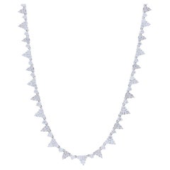 Collier de tennis Timeless en or blanc 18 carats et diamants de 5,7 carats