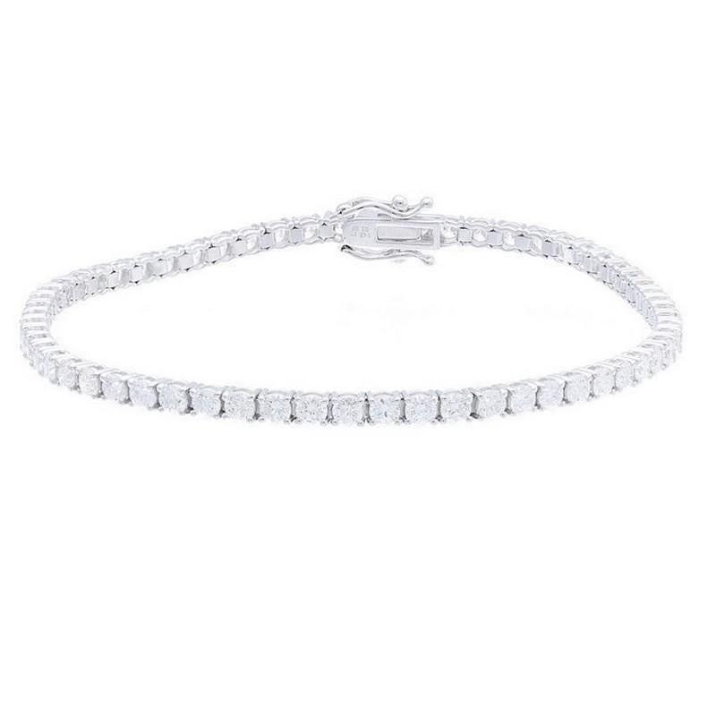 Round Cut Timeless Tennis Bracelet in 14K White Gold and Diamonds (3.7 ct) For Sale