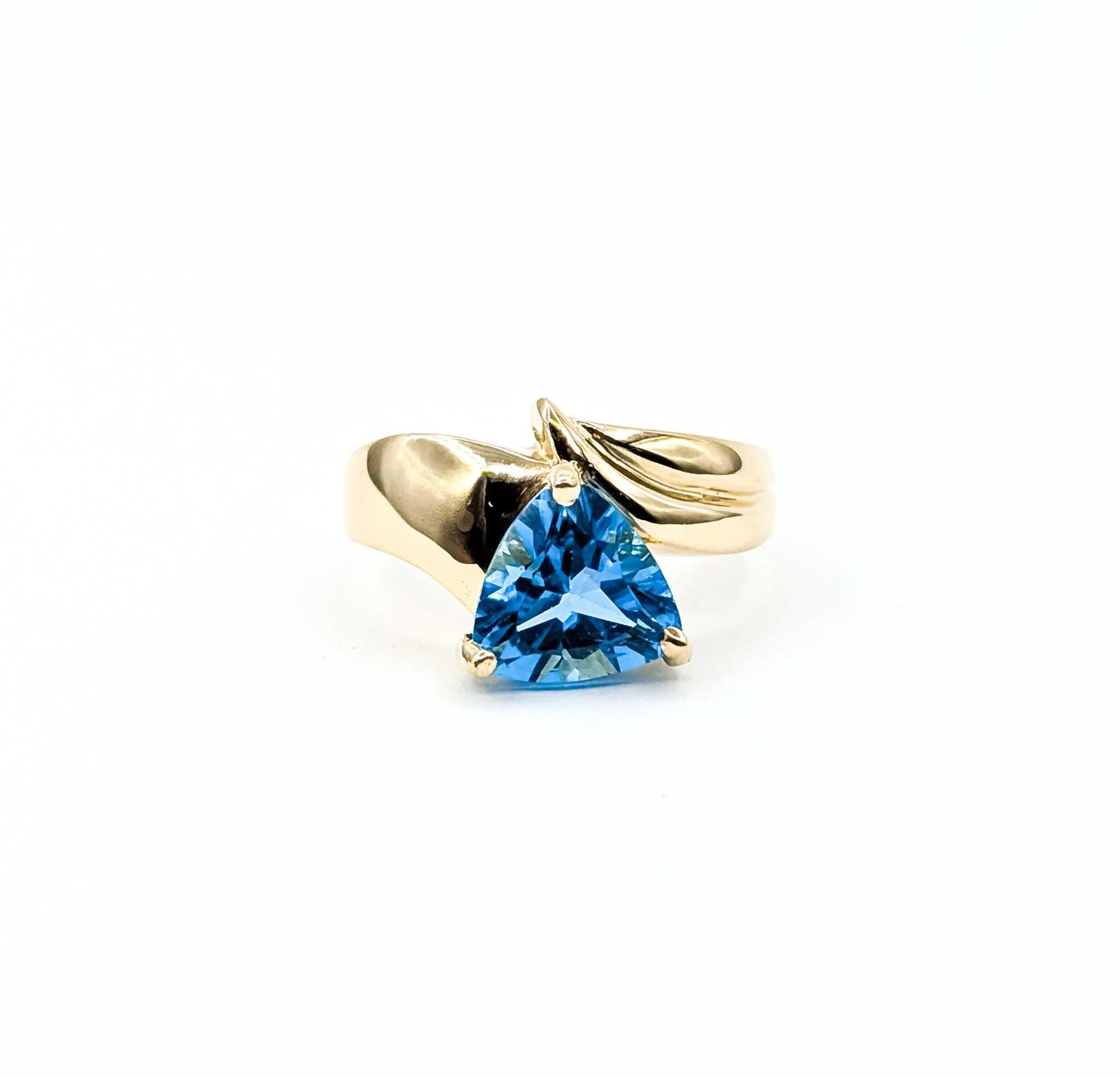Timeless Topaz Elegance Ring in 10k Bypass Gold For Sale 1