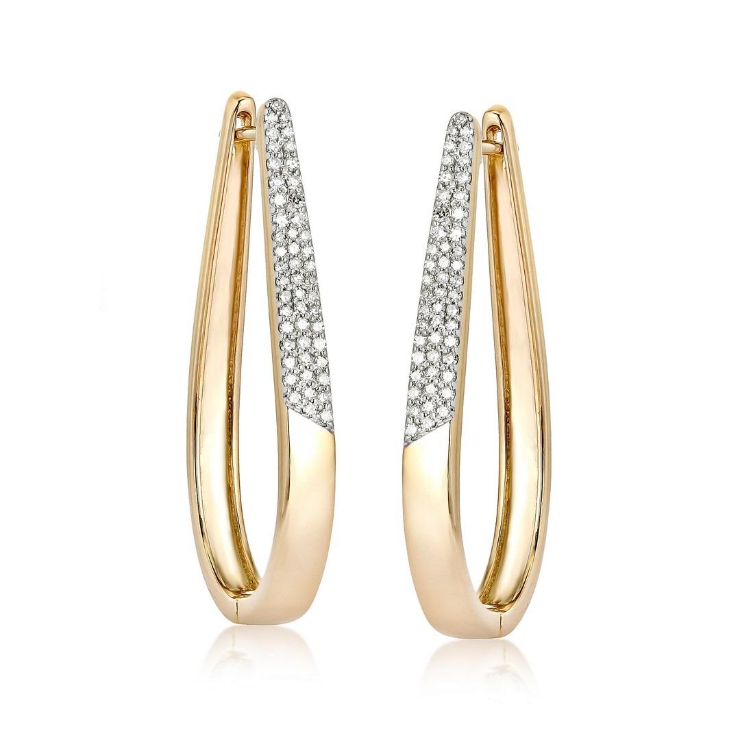 Timeless Treasure 14K Yellow Gold Hoops Diamond Earrings In New Condition For Sale In Los Angeles, CA