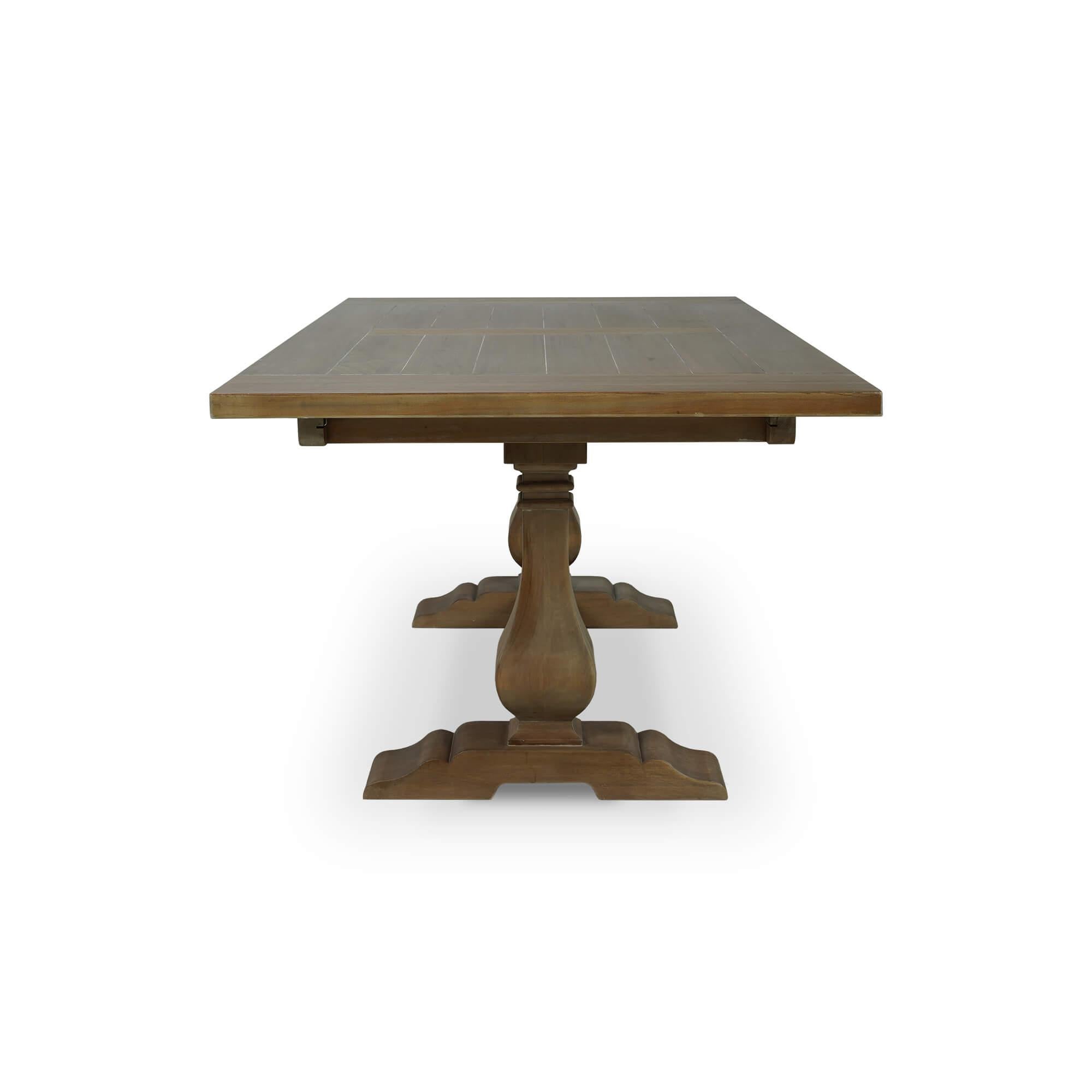 Rustique Table de salle à manger à tréteaux Timeless en vente