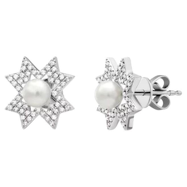 Clous d'oreilles intemporels en or blanc avec diamants blancs et nacre pour elle