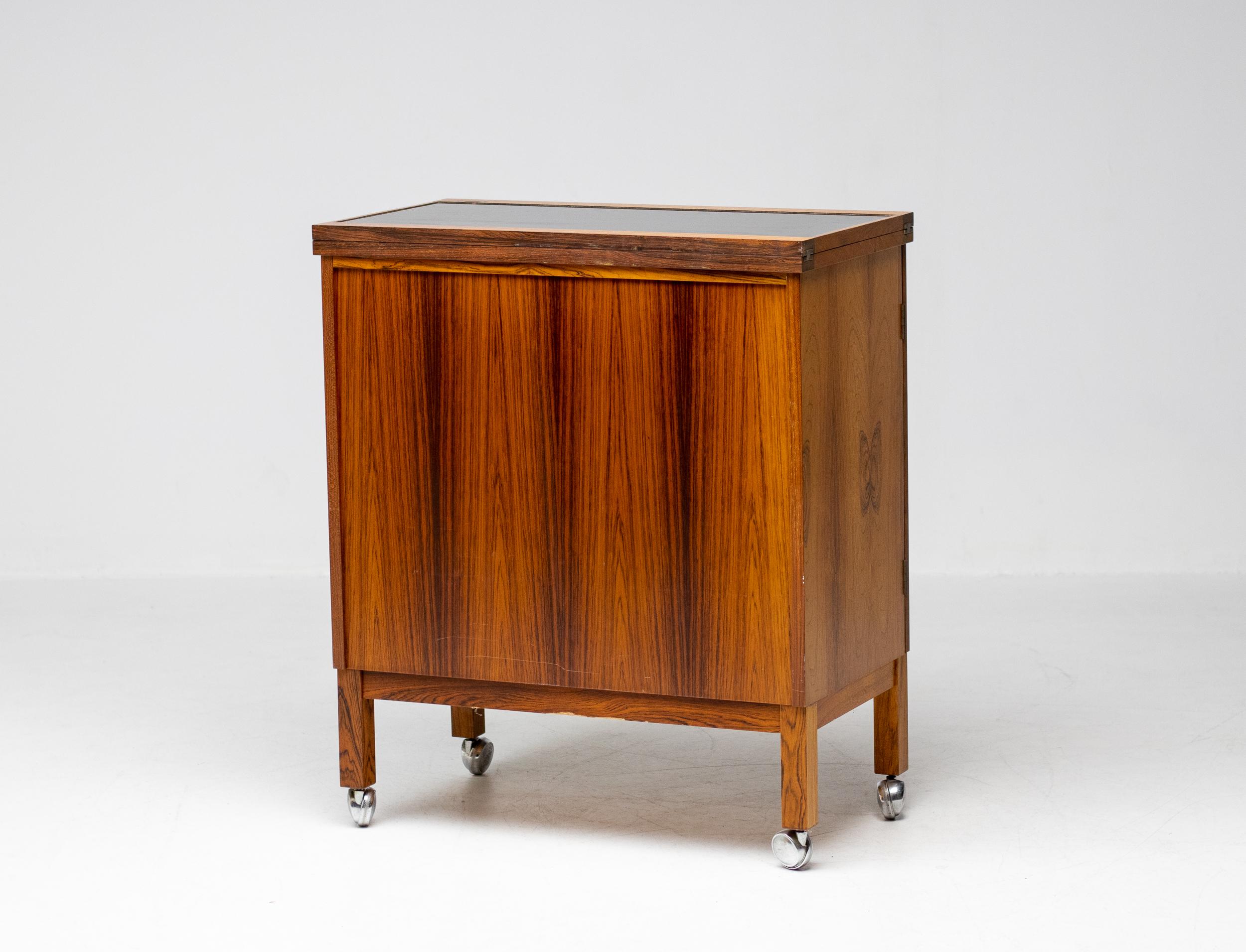Mueble Bar Extensible 