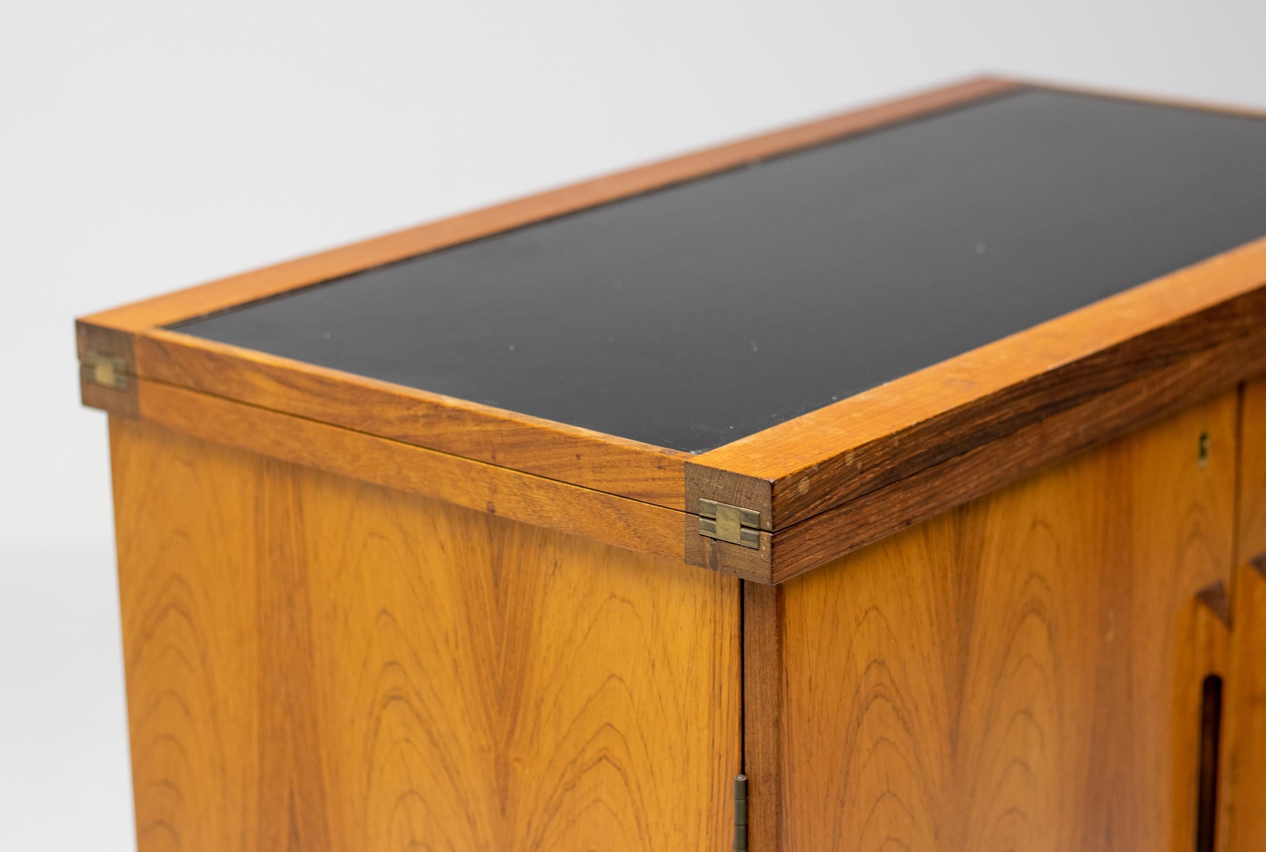 Mueble Bar Extensible 