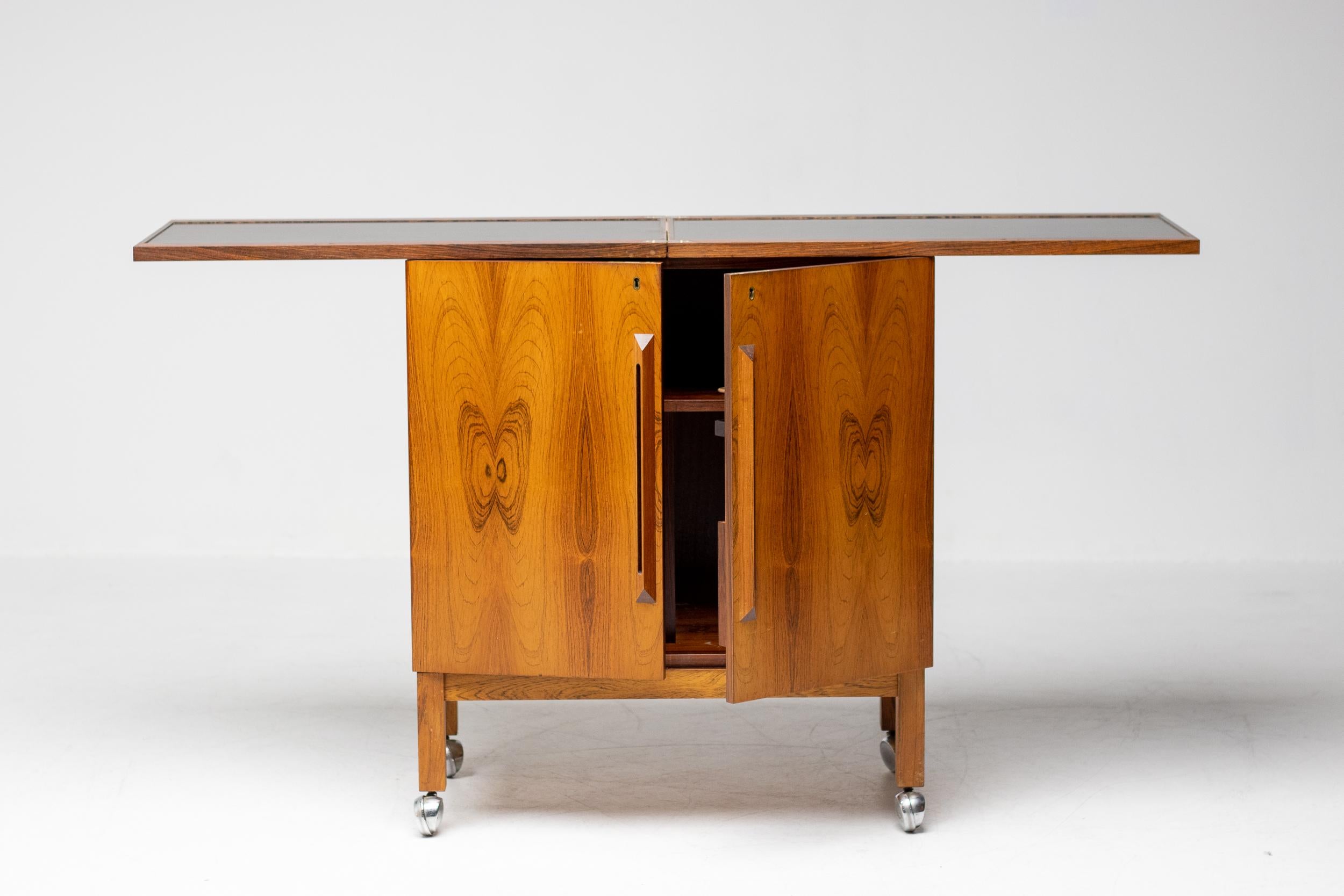 Mueble Bar Extensible 