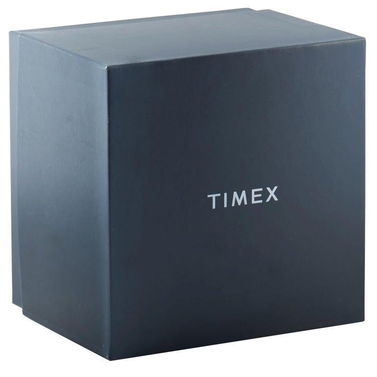 Montre chronographe Timex Fairfield Supernova en cuir gris TW2R97800 Pour hommes en vente
