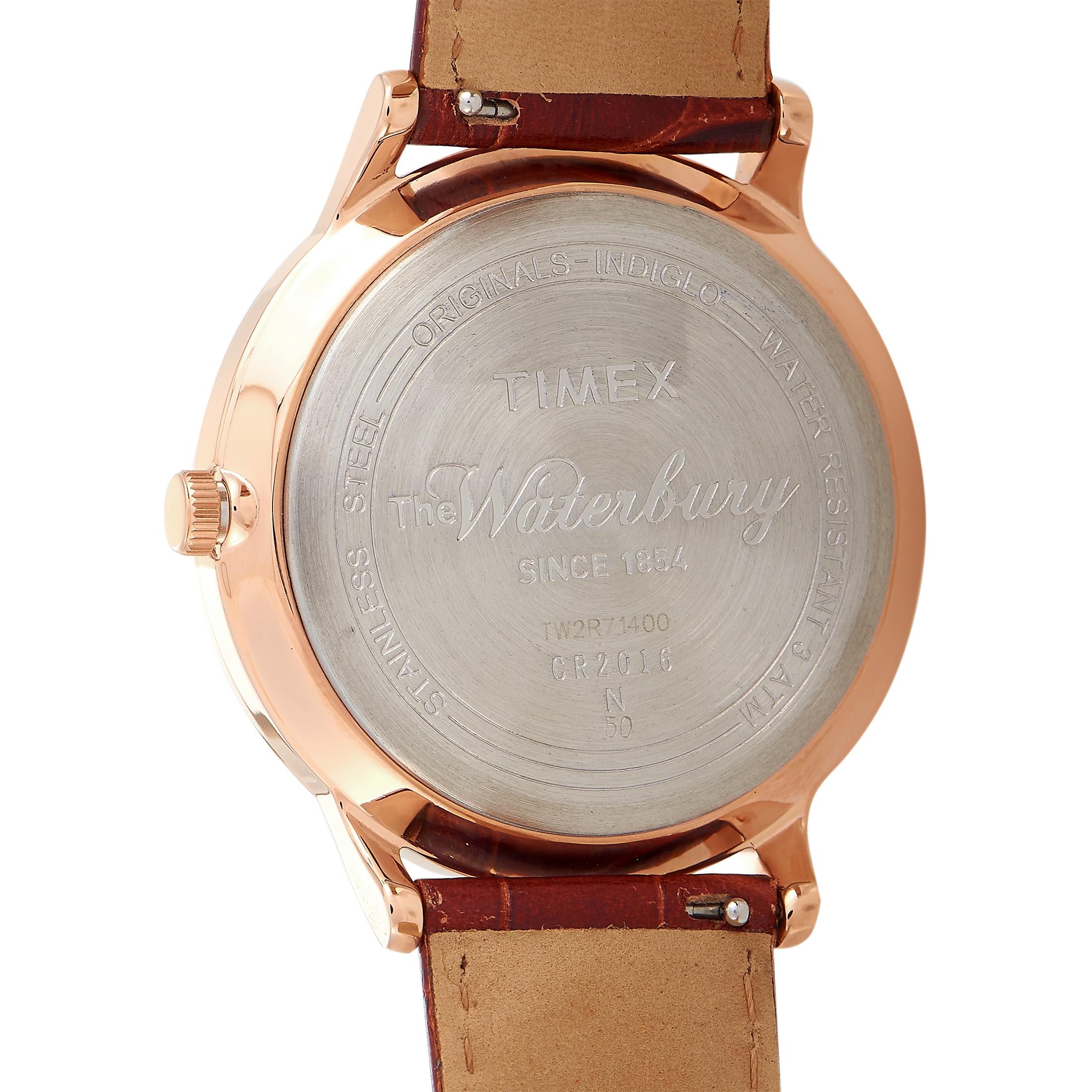 The Timex Waterbury Classic, reference number TW2R71400, is a member of the exquisite “Waterbury” collection.
 
 The watch comes with a rose gold-tone stainless steel case that measures 40 mm in diameter. The case is presented on a brown leather