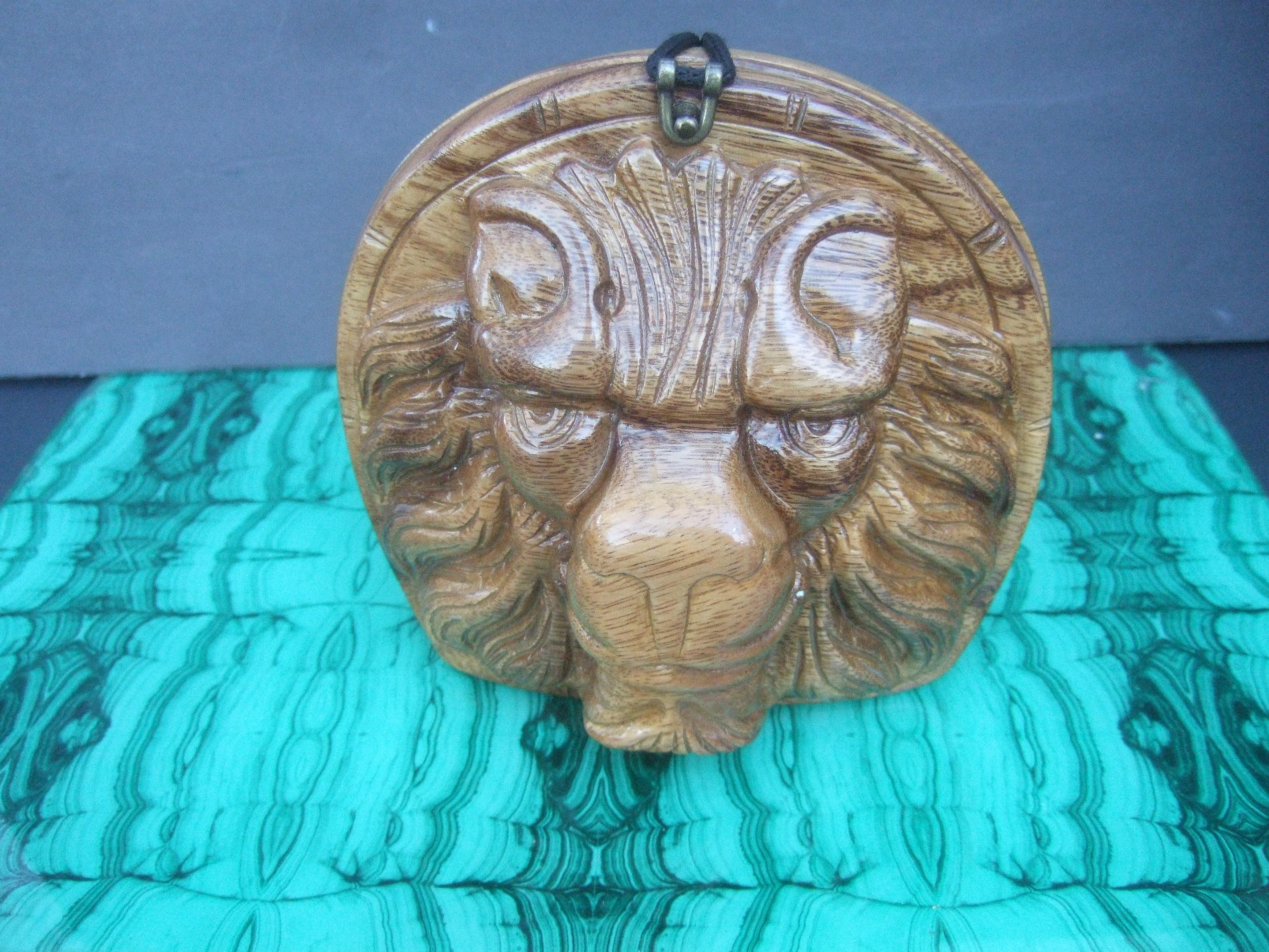 Timmy Woods Beverly Hills Carved Wood Artisan Lion Shoulder Bag c 1990s For Sale 3