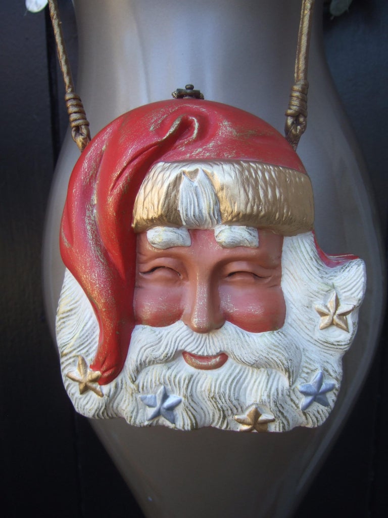 Timmy Woods Beverly Hills Wood Hand Carved Santa Claus Shoulder