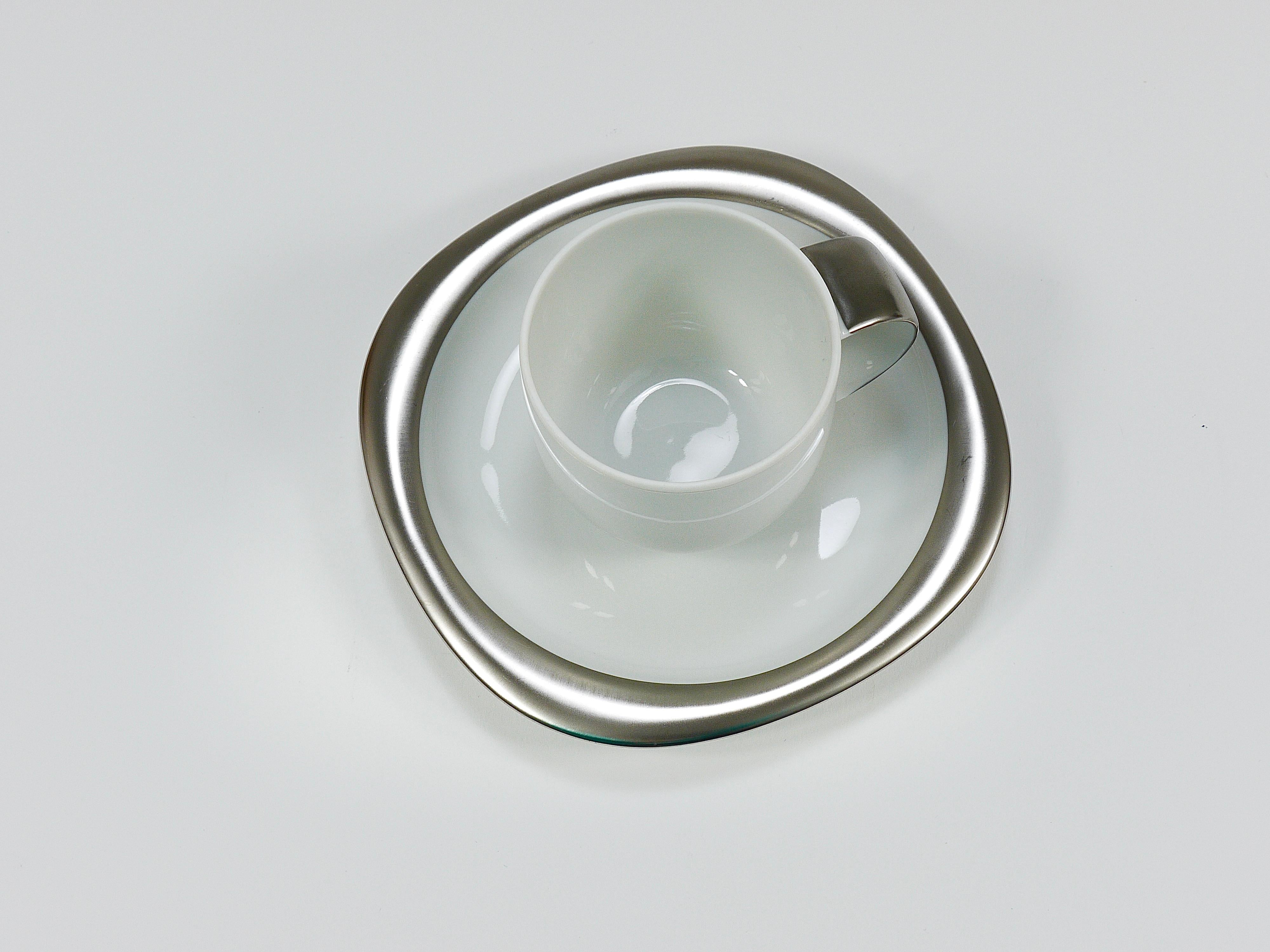 German Timo Sarpaneva 6 Suomi Platinum Espresso Coffee Cups, Rosenthal studio, 1980s