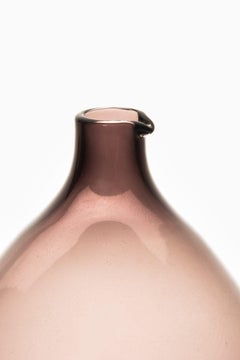 Timo Sarpaneva Bottle / Vase Model Pullo / Bird Vase by Iittala in Finland