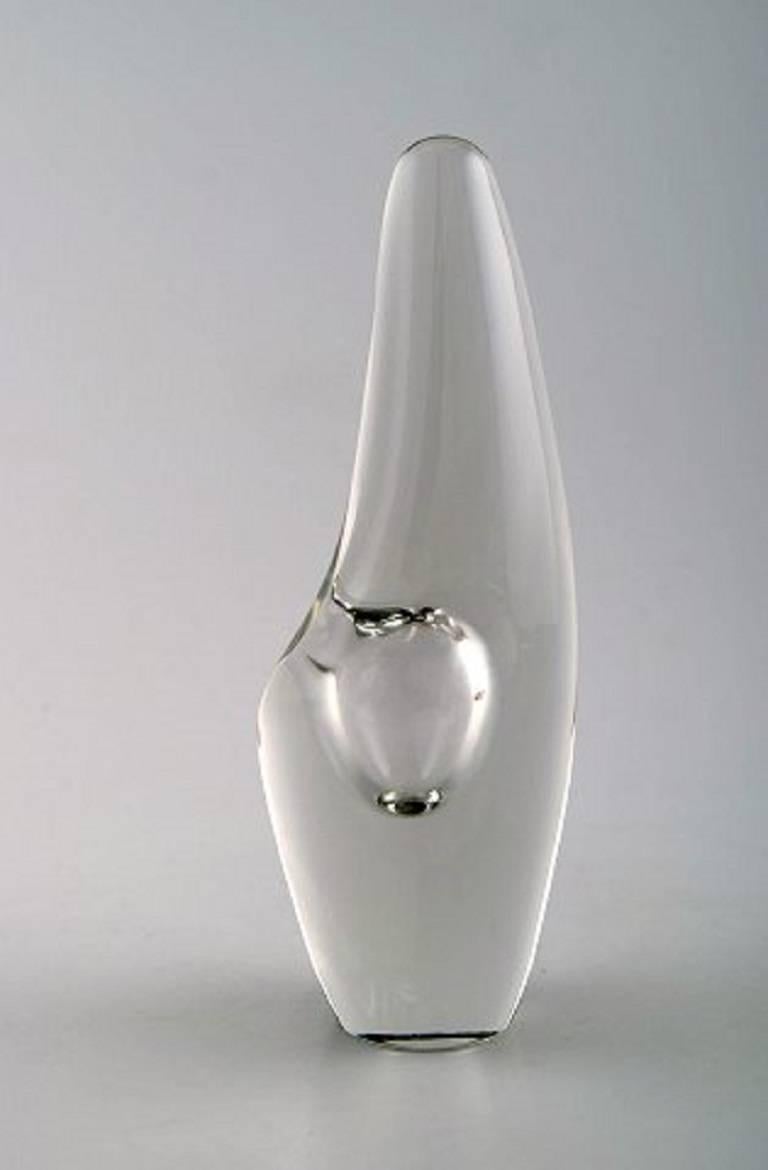 Timo Sarpaneva for Iittala, Orkidea art glass vase.
Finland, 1960s.
Signed.
Measures: 15 cm. x 5.5 cm.
In perfect condition.