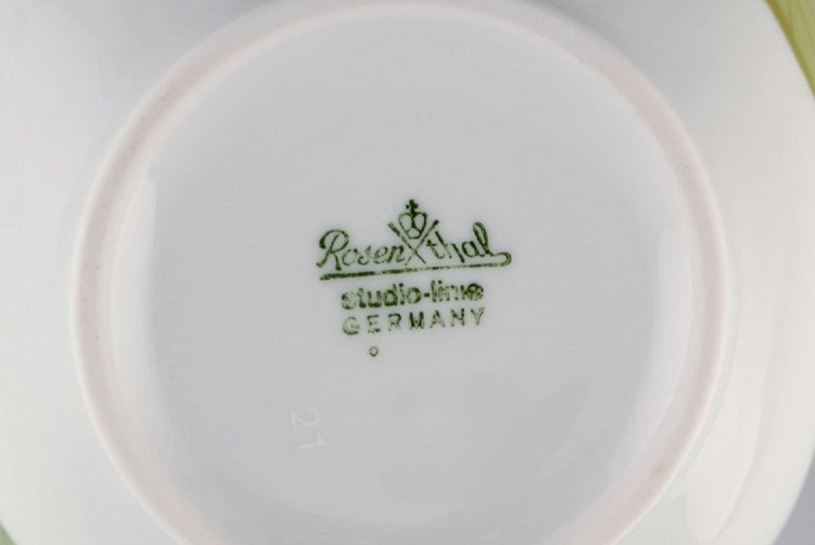 Timo Sarpaneva for Rosenthal, Rare Suomi Ice Bucket in Porcelain In Excellent Condition For Sale In Copenhagen, DK