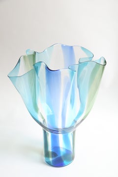 Timo Sarpaneva Kukinto Vase