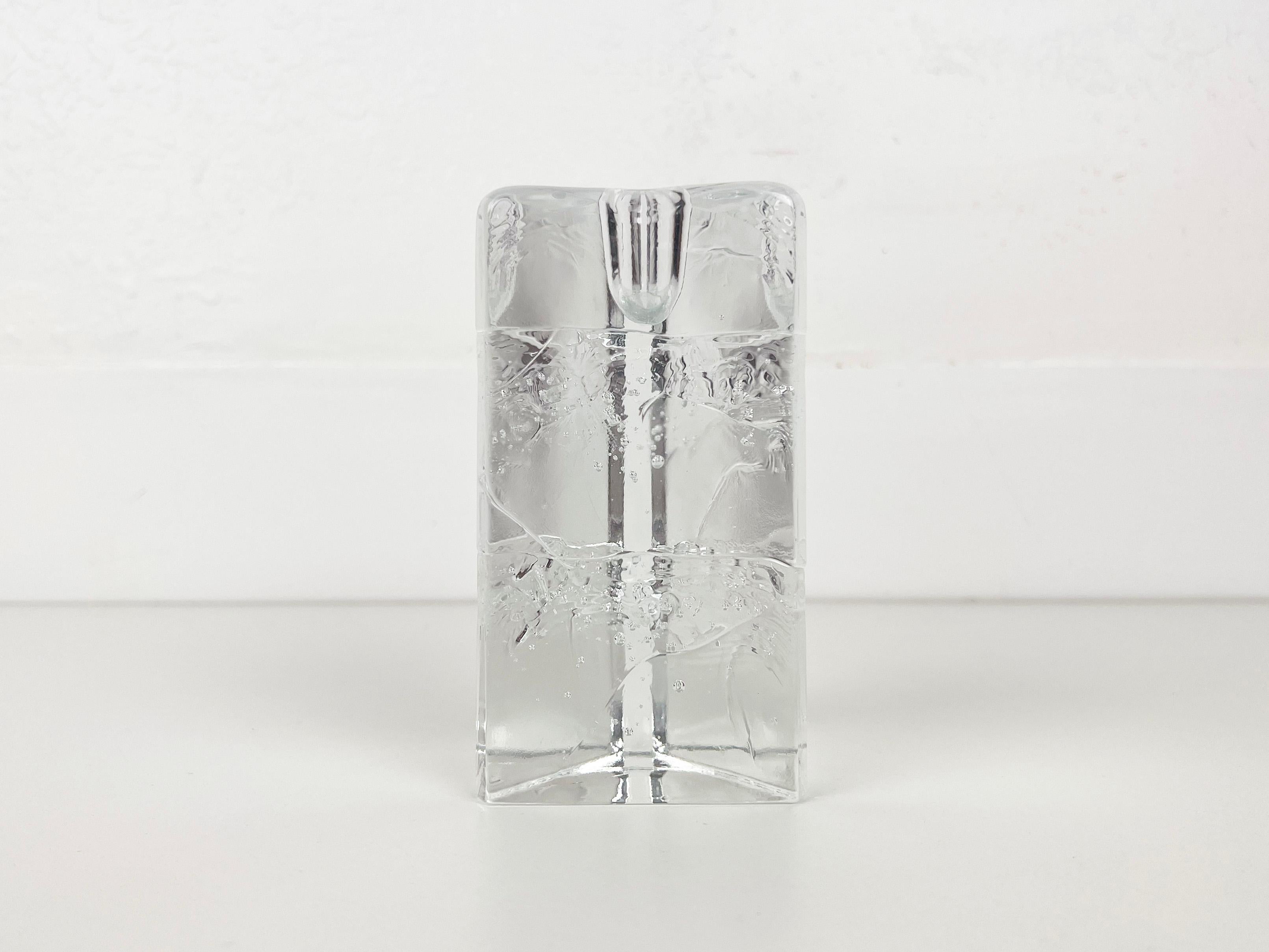 Dreieckiger Vintage-Kerzenhalter aus skandinavischem Kunstglas 