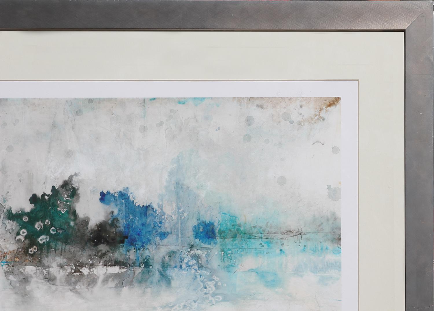 Blau und lila getönte skurrile abstrakte Landschaft eines Sees  – Print von Timothy O’ Toole 