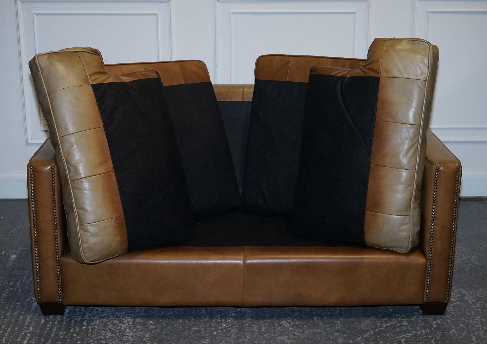 SOFA TIMOTHY OULTON HALO TWO SEATER ViSCOUNT TAN LEATHER SOFA (2/2) en vente 11