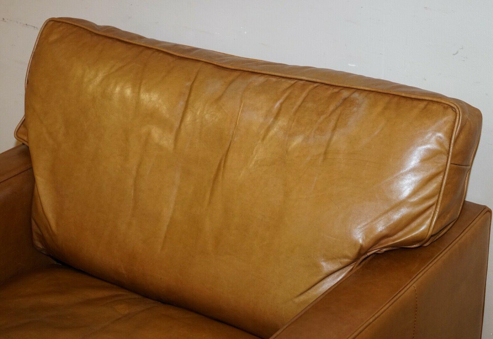 Timothy Oulton Halo Viscount William Large Armchair in Brown Leather In Good Condition In West Sussex, Pulborough