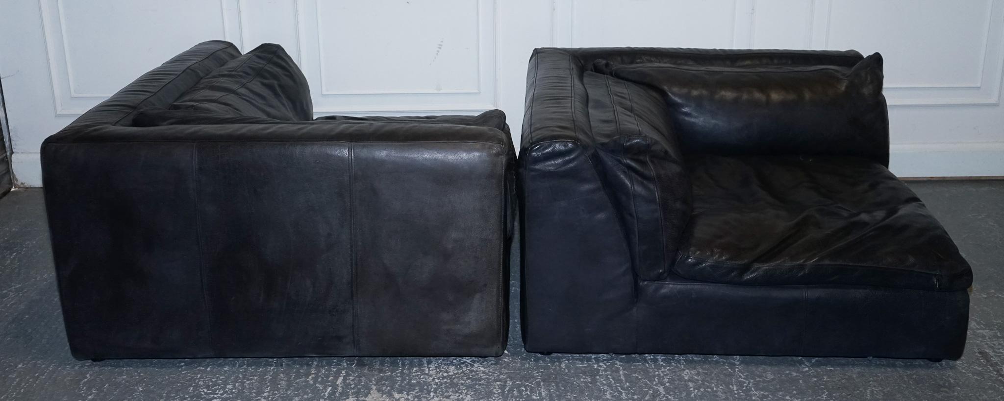 TIMOTHY OULTON ZENNA SECTIONAL GREY LEATHER SOFA FEATHER FiLLED CUSHION RRP £10K In Good Condition For Sale In Pulborough, GB