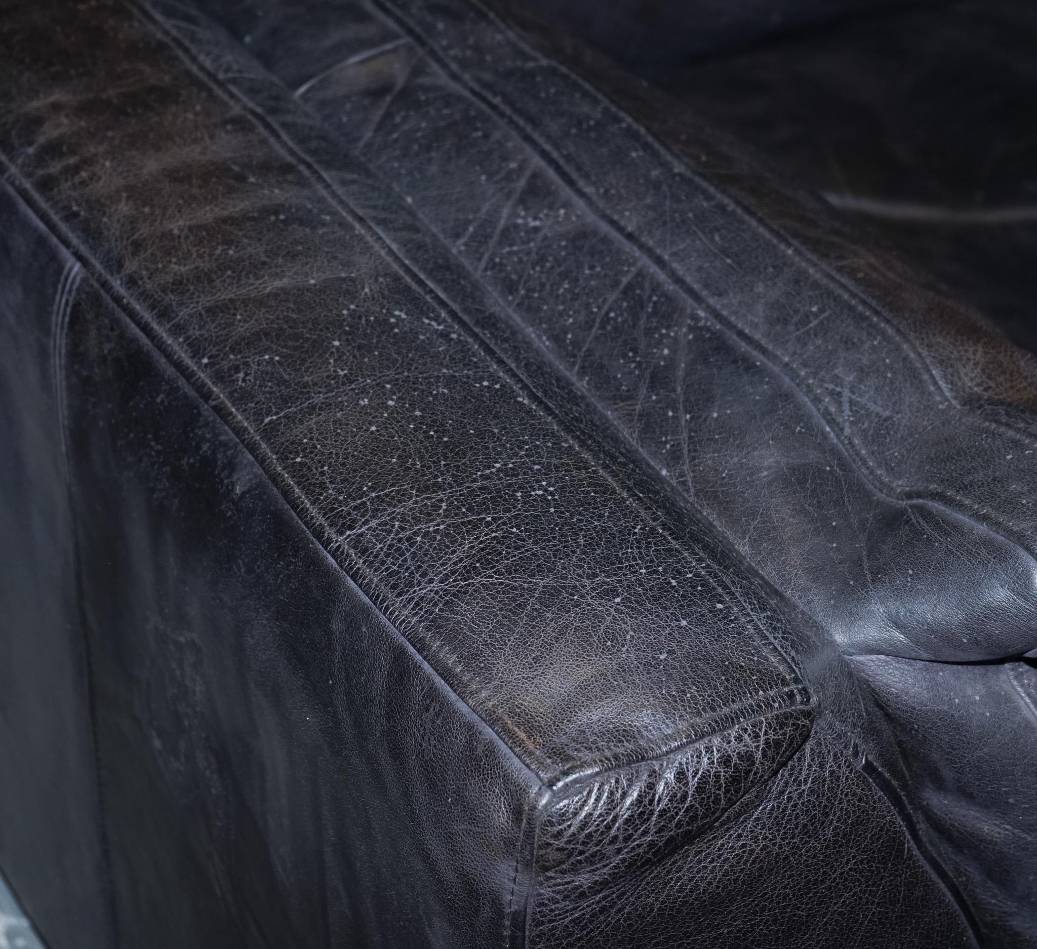 TIMOTHY OULTON ZENNA SECTIONAL GREY LEATHER SOFA FEATHER FiLLED CUSHION RRP £10K For Sale 1