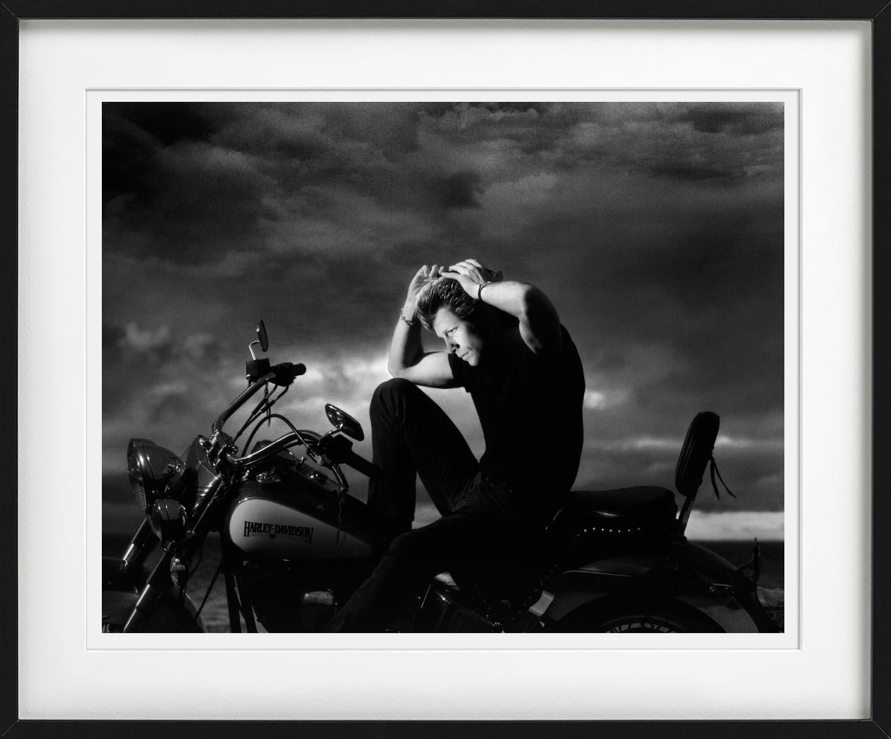 Bon Art - Coucher de soleil à moto, Photographie Fine Art en vente 2