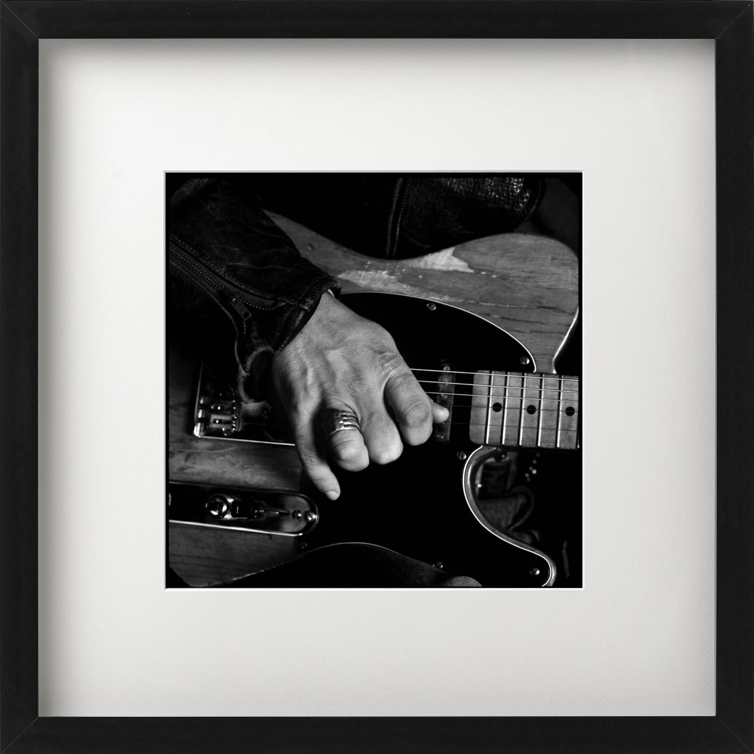 Bruce Up&Up, gros plan, photographie d'art, 1991 - Contemporain Photograph par Timothy White