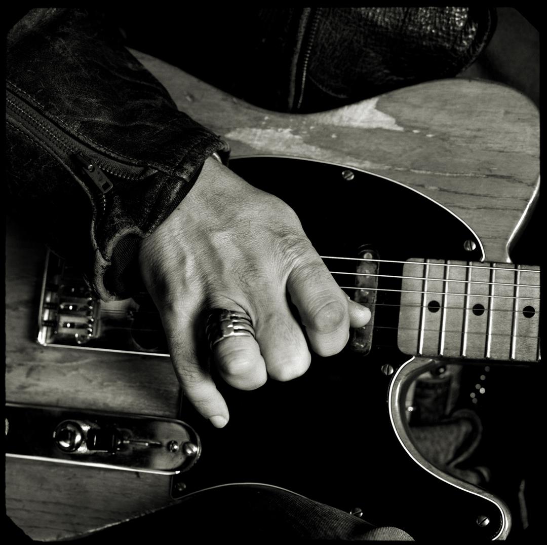 Timothy White Black and White Photograph – Bruce Springsteen