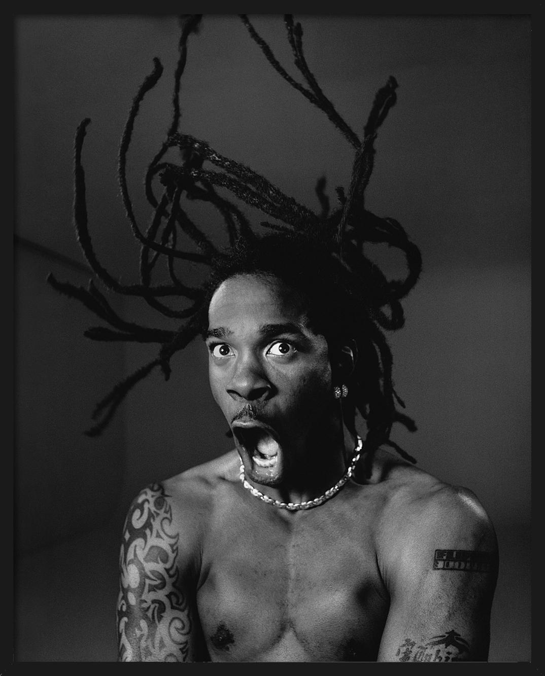 Busta Rhymes, Busta Rhymes in B/N da urlo, Fine Art Photography, 1997 in vendita 1