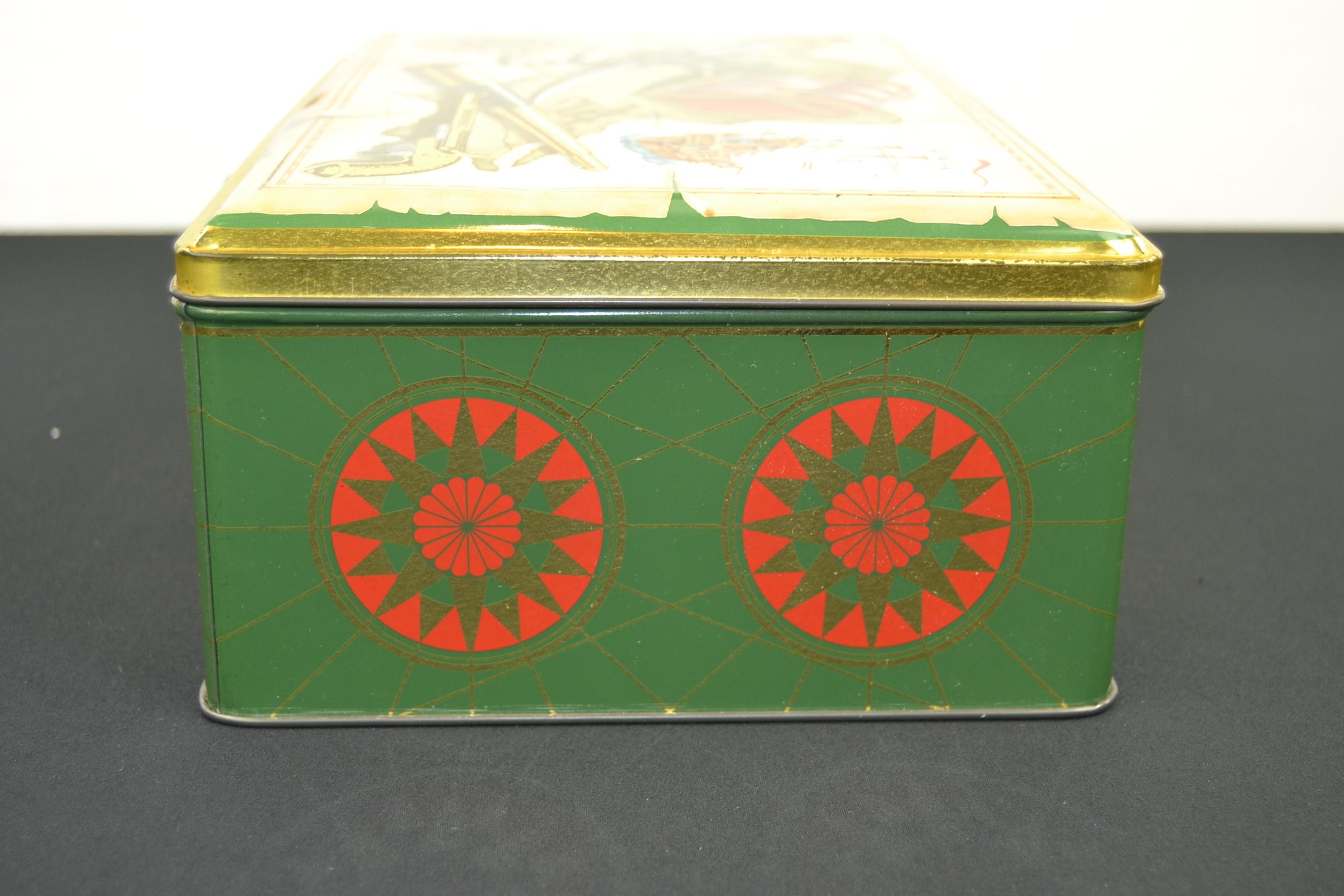 Belgian Tin box Theme Pirate, 1950s For Sale