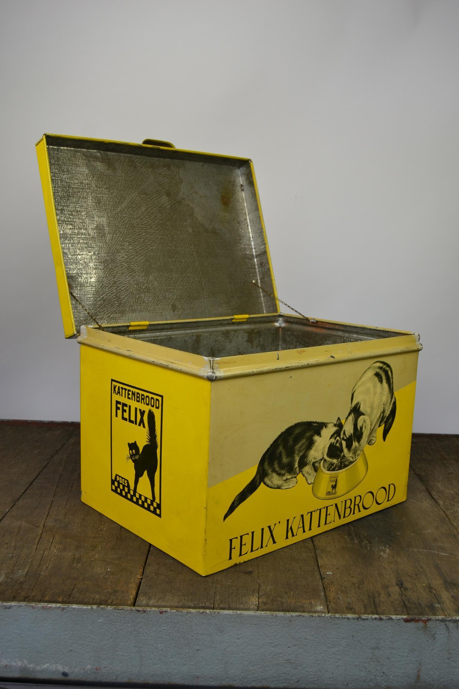Tin Box with Felix the Cat, Mid-20th Century , Holland  7