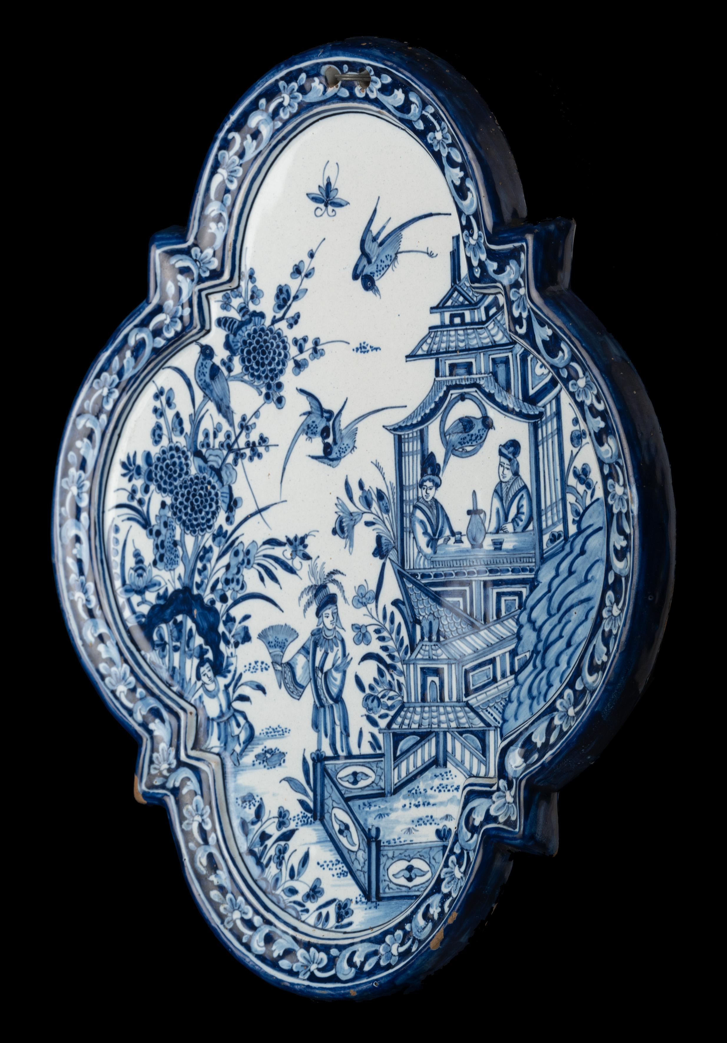 Zinnglasierte Plakette im Stil von altem holländischem Delfter Porzellan (Barock) im Angebot