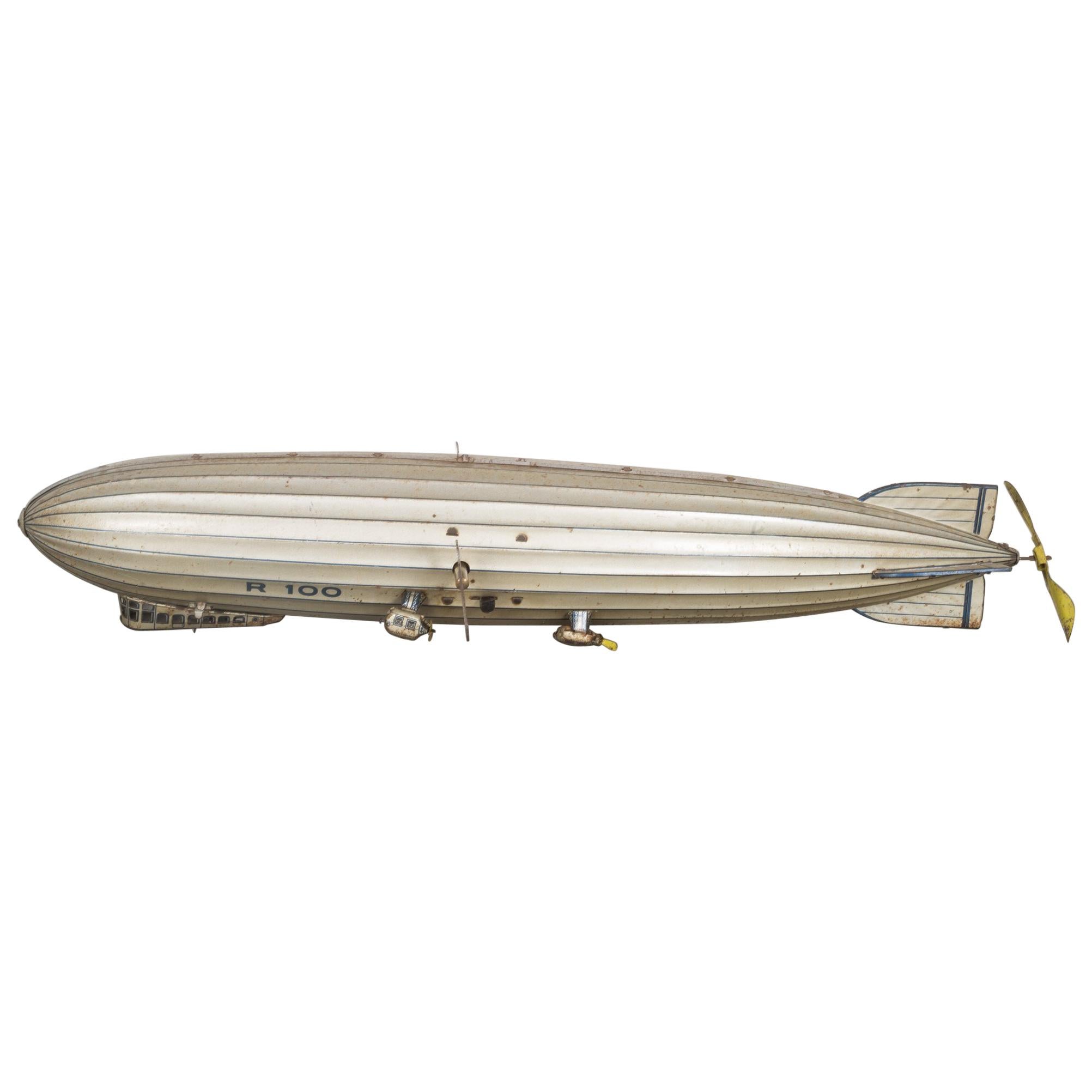 Aluminium 20 cm Zeppelin Nostalgic wind-up Tin Model
