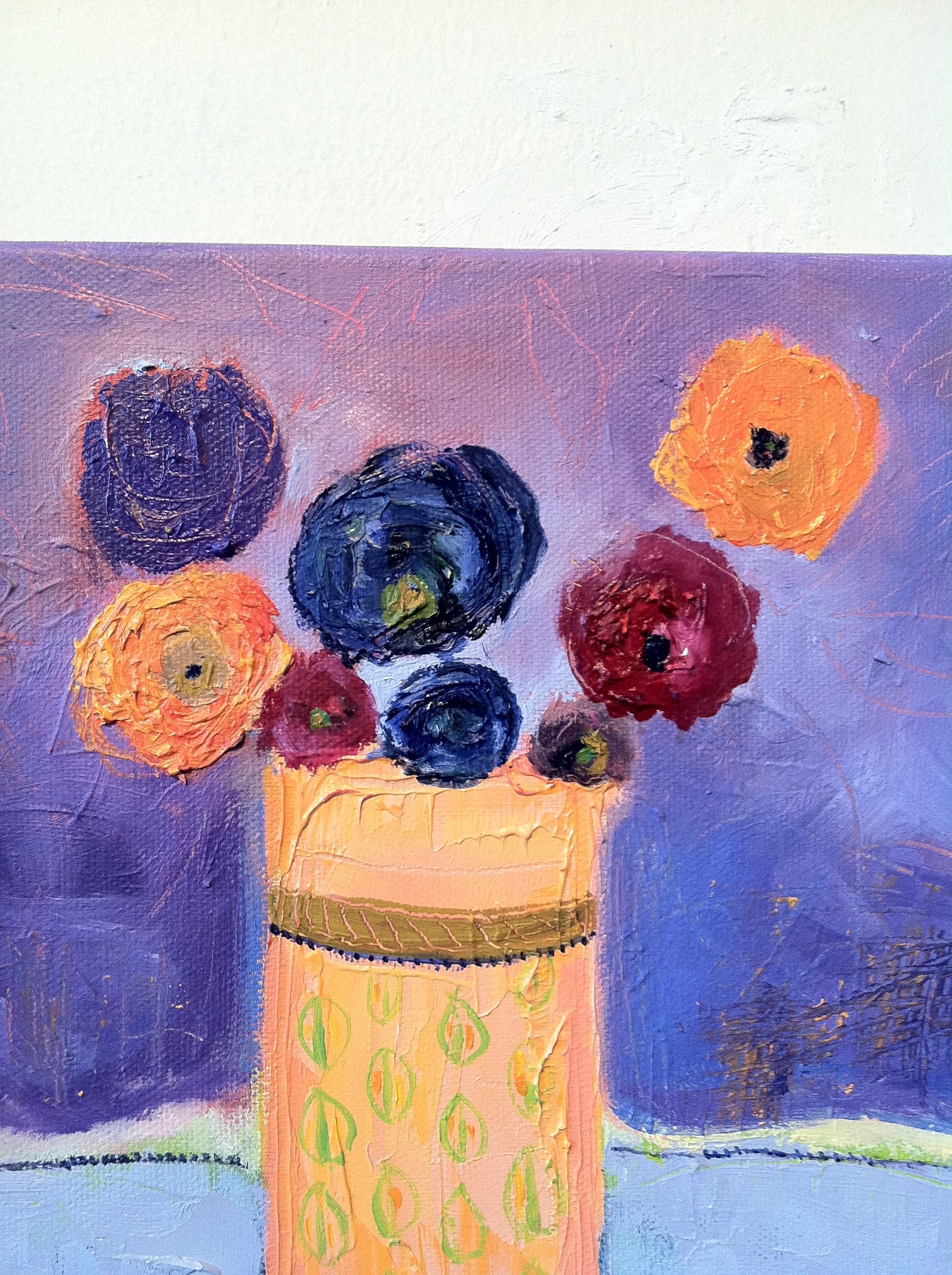 Nature morte - Peinture à l'huile - Vase en forme d' abricot - Contemporain Painting par Tina Lincer