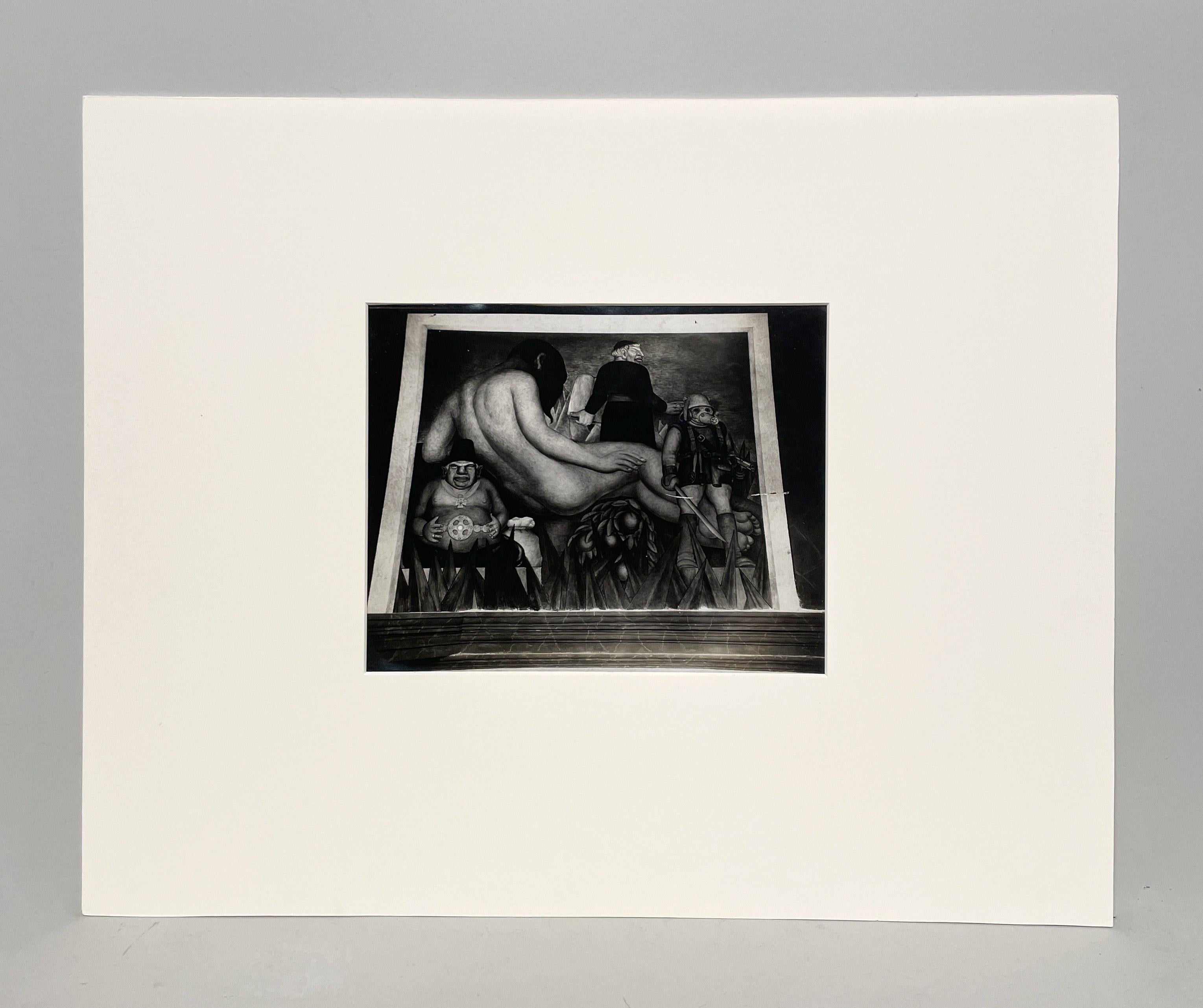 Tirage à la gélatine argentique des années 1920 par Tina Modotti d'une fresque murale de Diego Rivera en vente 1