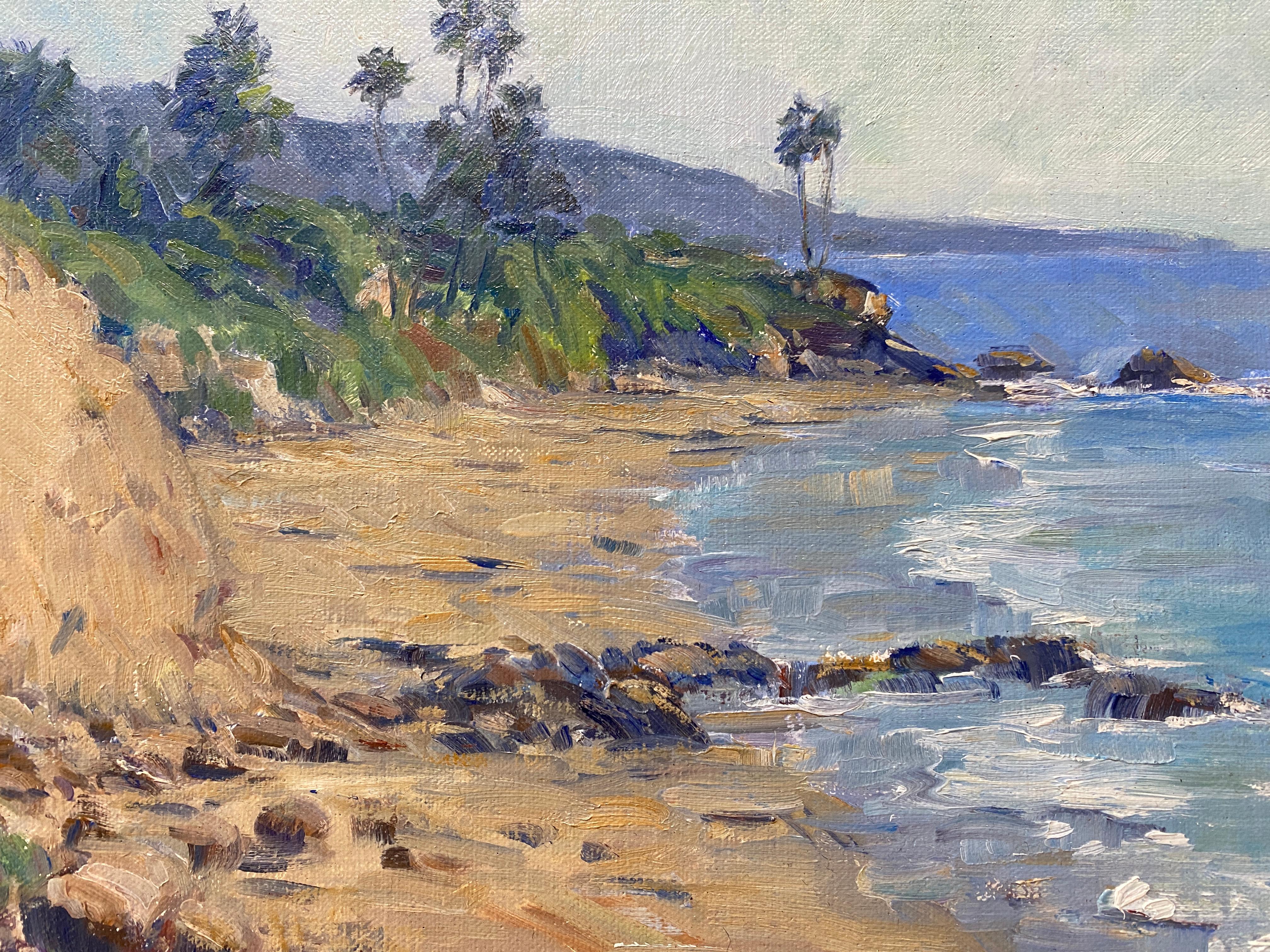 Une peinture à l'huile représentant les falaises du parc Heisler, à Laguna Beach, en Californie. Peint à partir d'une observation directe, sur place. De grands palmiers maigres s'élèvent partout. Les coups de pinceau épais créent de la profondeur