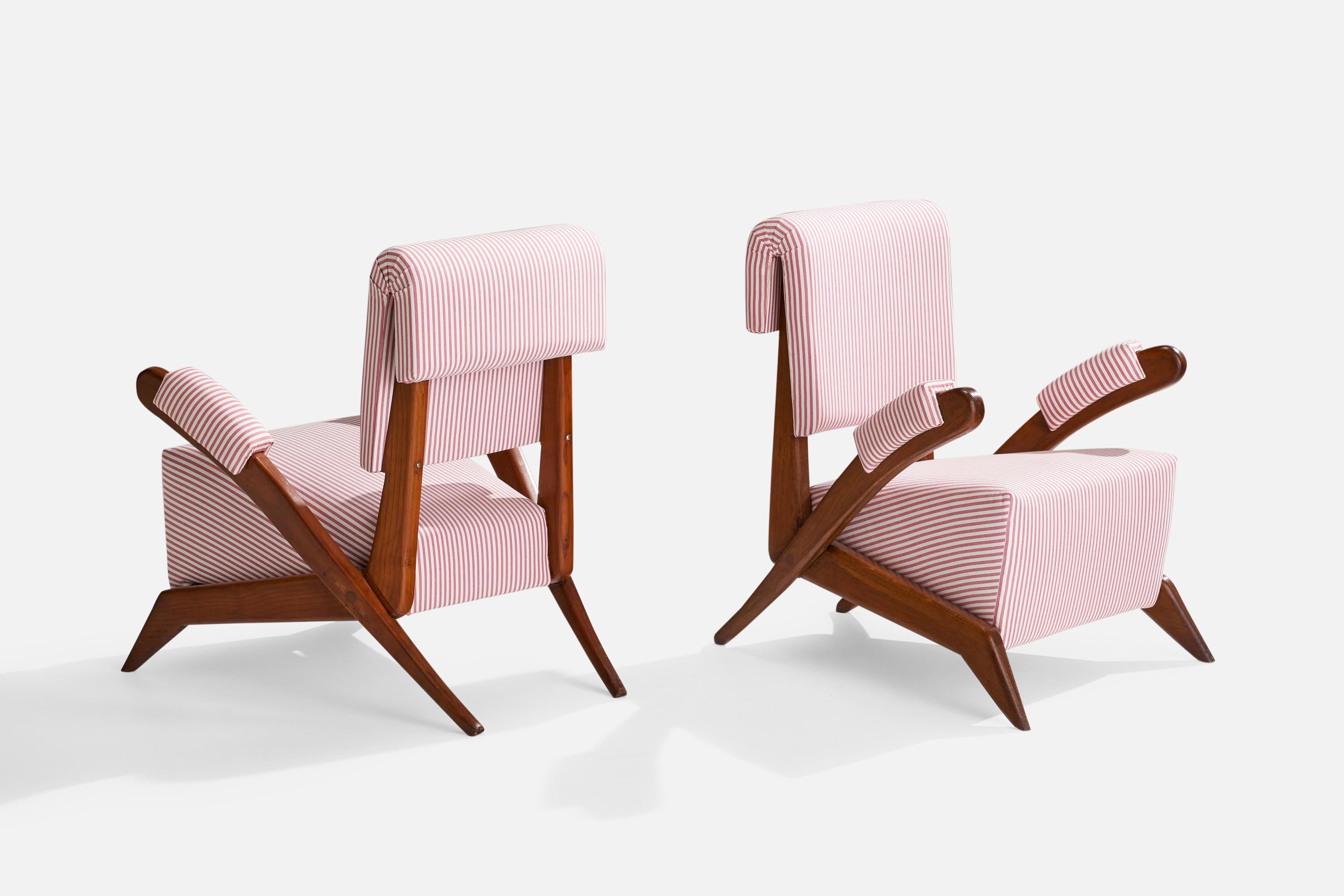 Italiano Tino De Silva, Rare sedie da salotto, legno di ciliegio, tessuto, Italia, 1962 in vendita