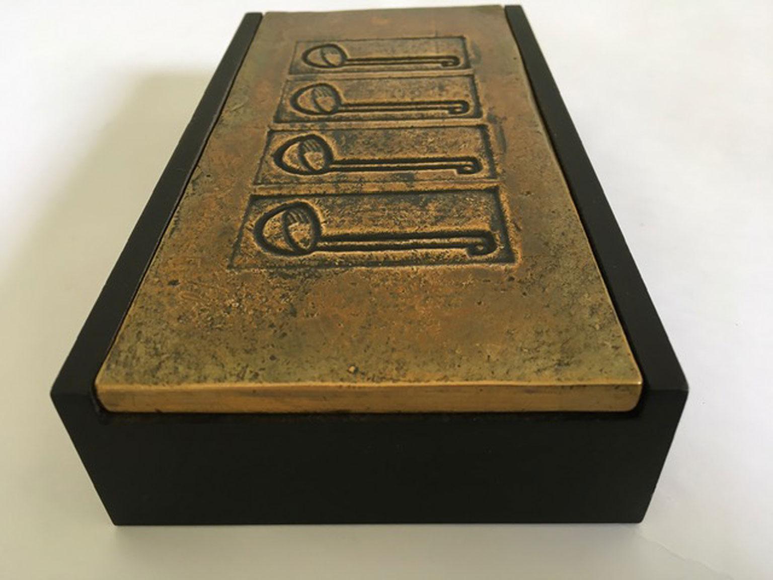 Italy 1980 Late 20th Century Pop Art Multiple Bronze Dippers For Sale 2