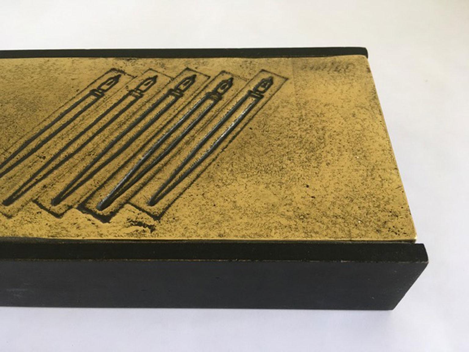 Italia 1980 Finales del siglo XX Arte pop Múltiples plumas de bronce en venta 5