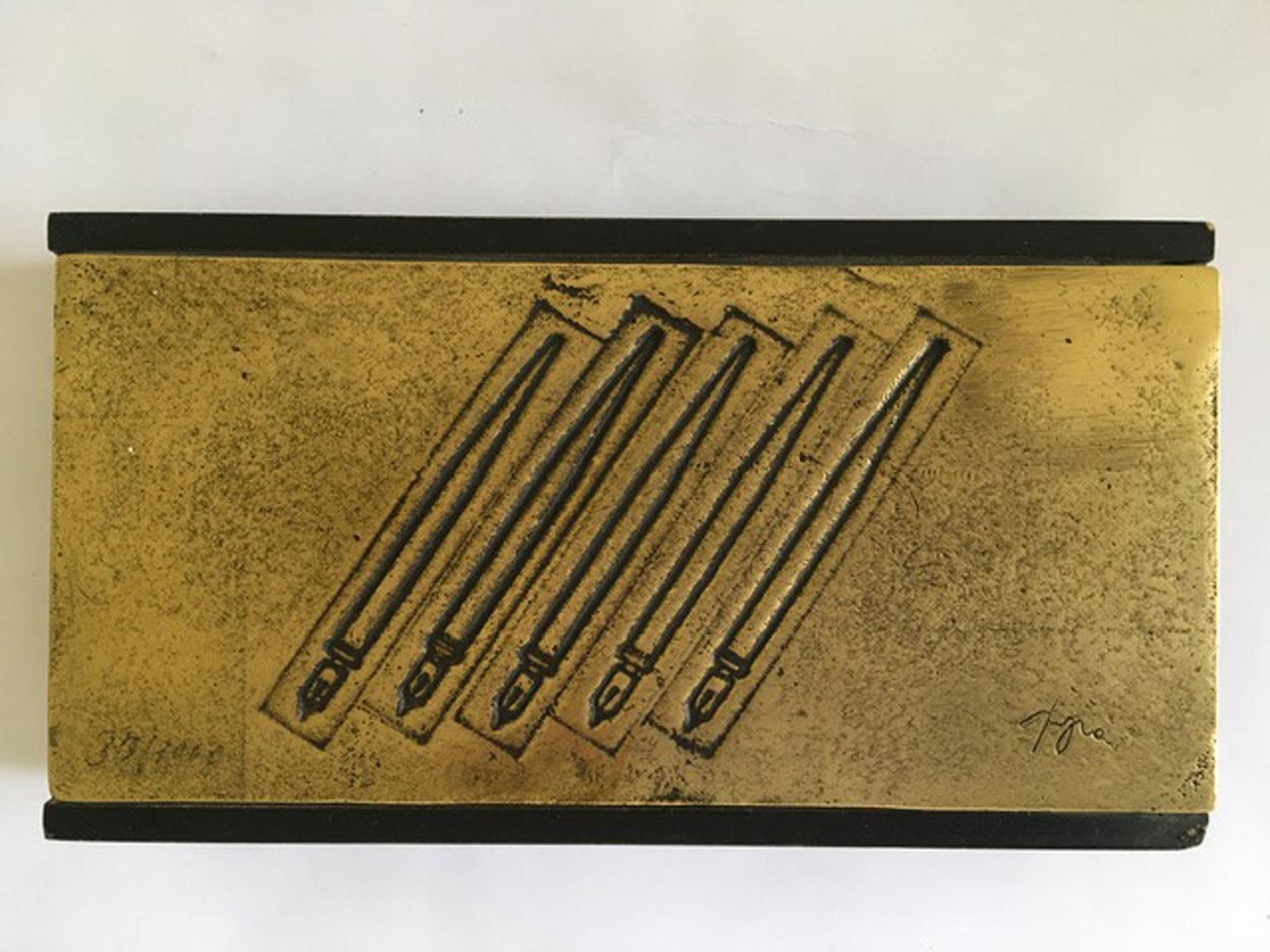 Abstract Sculpture de Tino Stefanoni - Italia 1980 Finales del siglo XX Arte pop Múltiples plumas de bronce