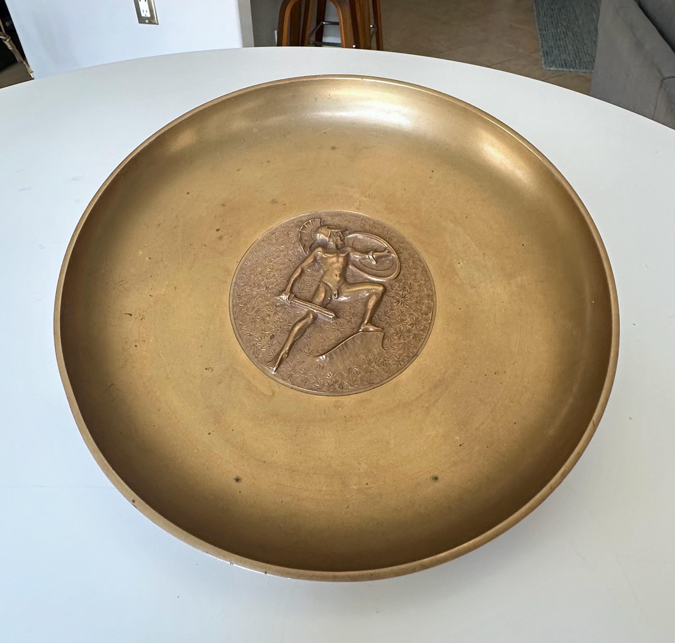 Tinos Dänemark Deco Bronze Schale Neoklassische Krieger im Zustand „Gut“ im Angebot in Palm Springs, CA