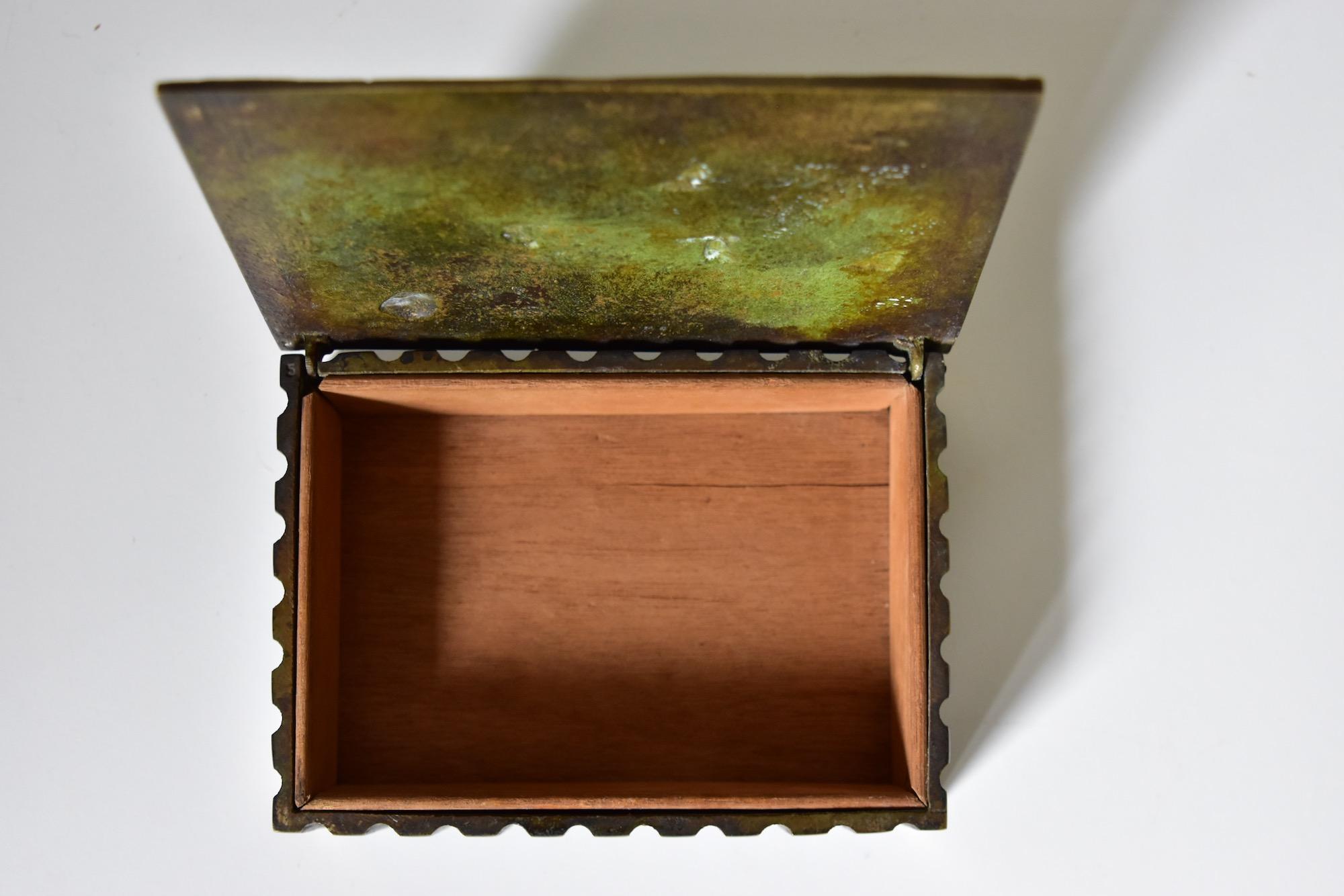 Danish Tinos Style Mønsterbesk Bronze Box Denmark, 1940s Art Deco For Sale