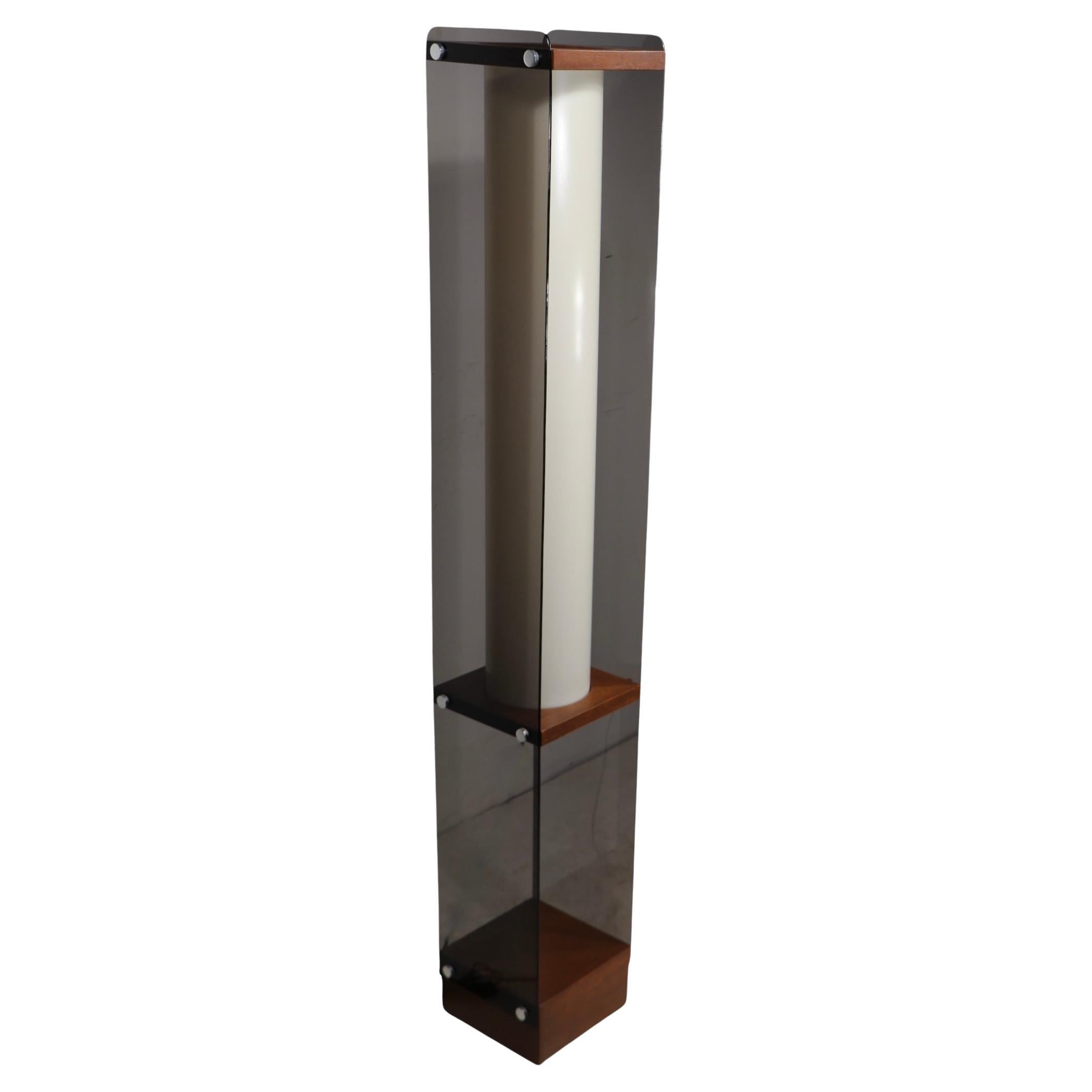 Lampadaire Tótem Form A en Lucite teintée et Wood par Pearsall pour Modeline c.I.C.
