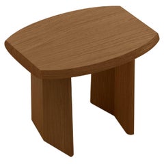Tavolino Peana, comodino, tavolo ausiliario in Wood tinto di rosso, Joel Escalona