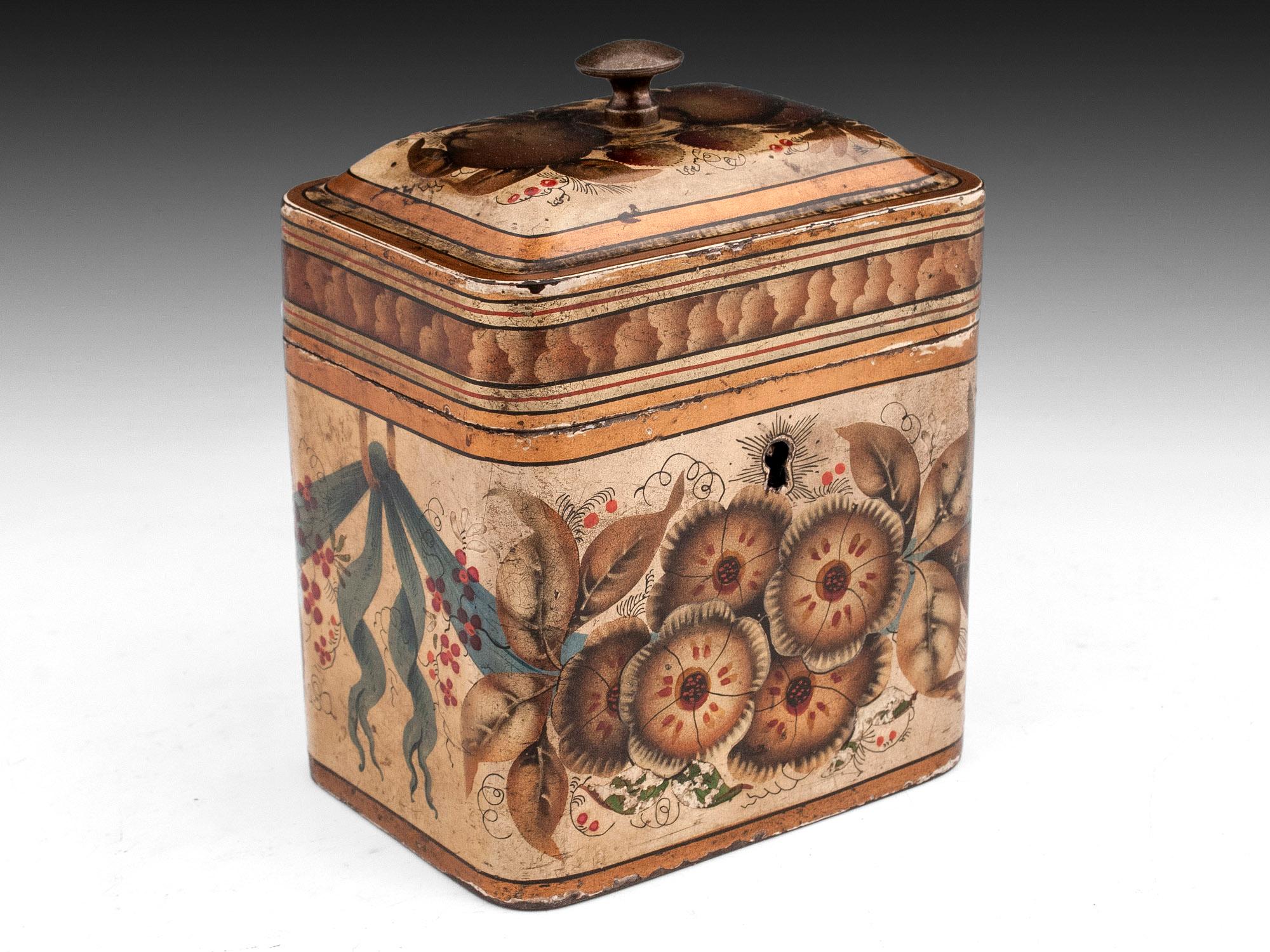 Tinwear Tea Caddy Possibly American In Good Condition For Sale In Northampton, GB