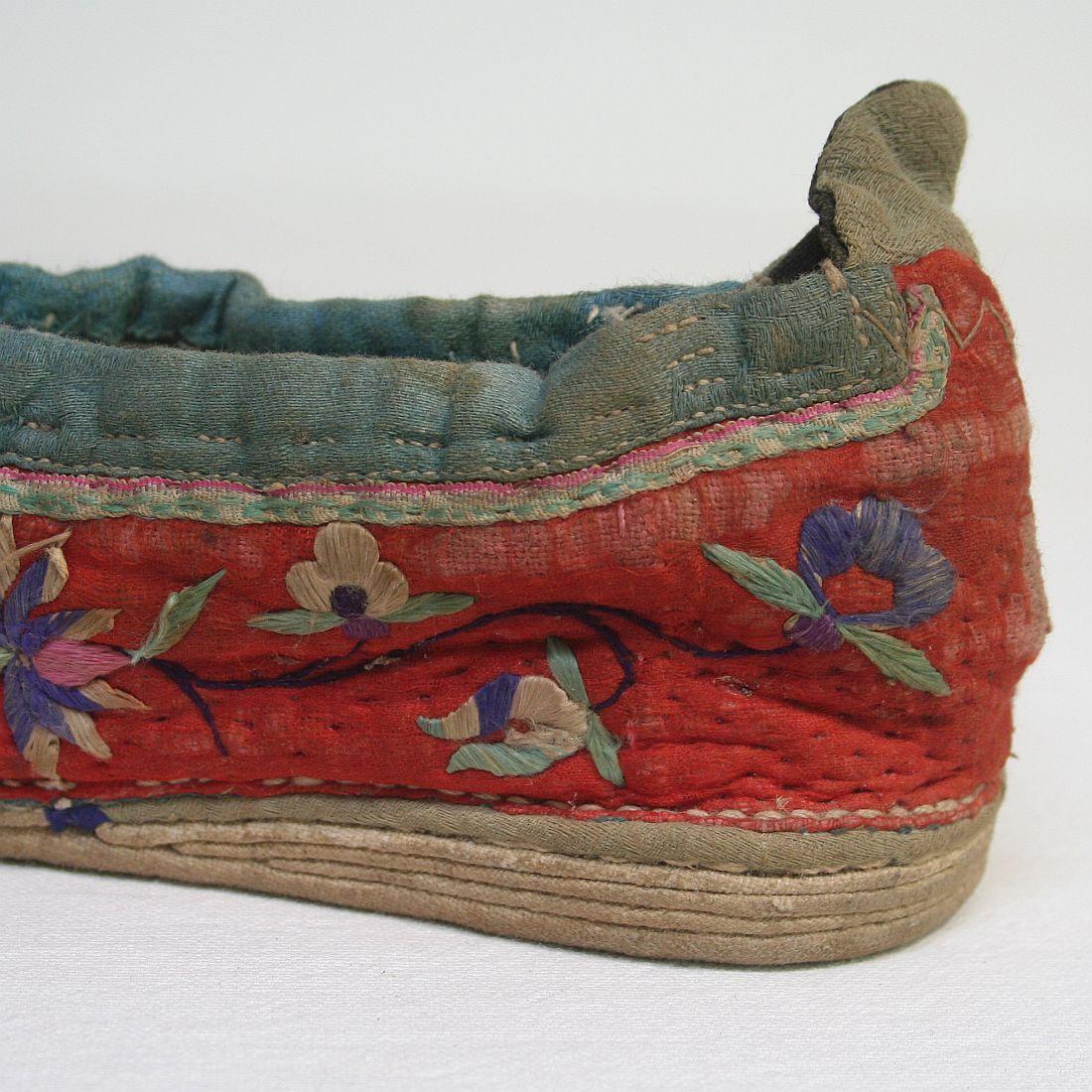 Tiny 19th Century Chinese Embroidered Women’s Shoes 5