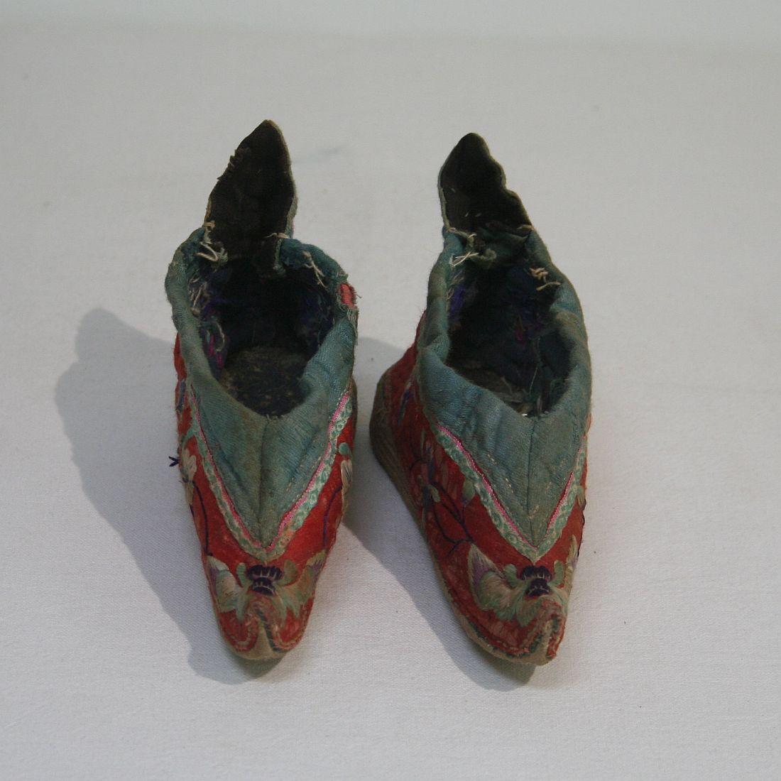 tiny chinese shoes