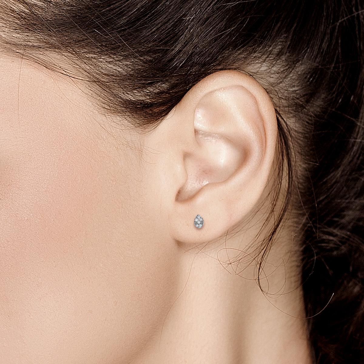 Women's or Men's Fourteen Karat Gold Pear Shape Design Diamond Stud Earrings Measuring 0.25 Inch 
