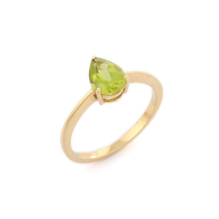 Im Angebot: Tiny Everyday Solitär-Ring aus 14k massivem Gelbgold mit birnenförmigem Peridot () 5