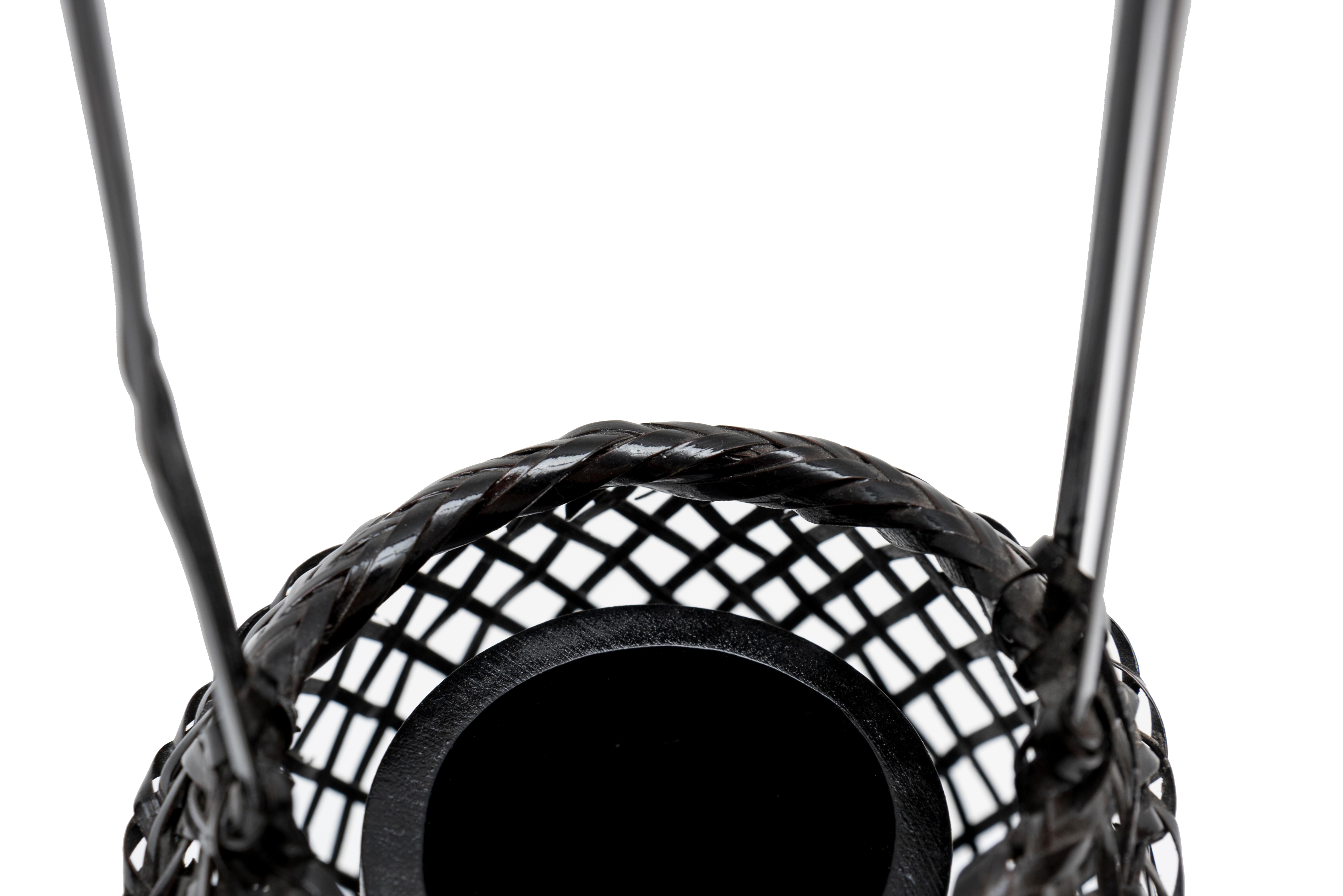 Small Ikebana basket with a black lacquer finish, solely made of bamboo slats. The handle is of rectangular shape, made of a single slice of bamboo split and fixed by four knots deep rooted in a braided belt. The body is rather coved but held tight